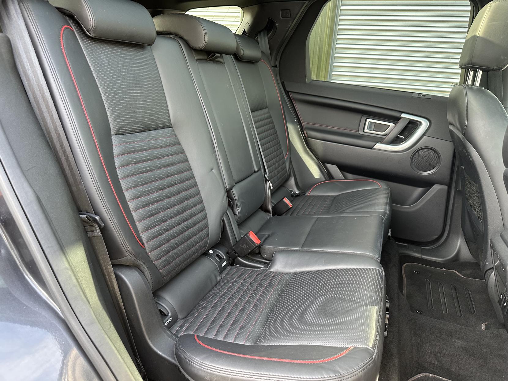Land Rover Discovery Sport 2.0 Si4 HSE Dynamic Lux SUV 5dr Petrol Auto 4WD Euro 6 (s/s) (290 bhp)