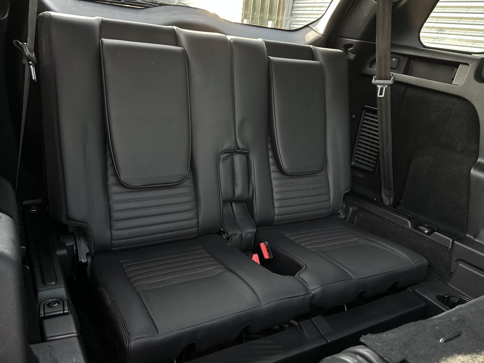 Land Rover Discovery Sport 2.0 Si4 HSE Dynamic Lux SUV 5dr Petrol Auto 4WD Euro 6 (s/s) (290 bhp)