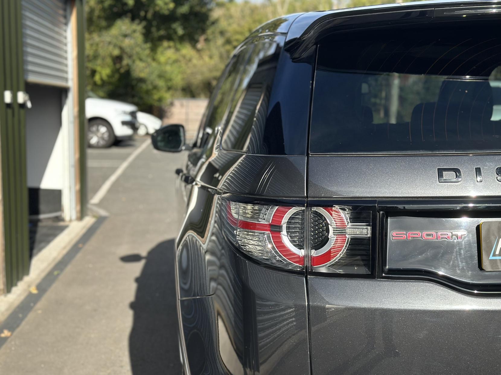 Land Rover Discovery Sport 2.0 Si4 HSE Dynamic Lux SUV 5dr Petrol Auto 4WD Euro 6 (s/s) (290 bhp)