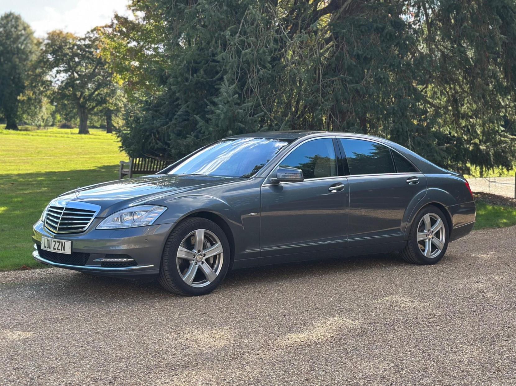 Mercedes-Benz S Class 5.5 S500L V8 G-Tronic Euro 5 4dr