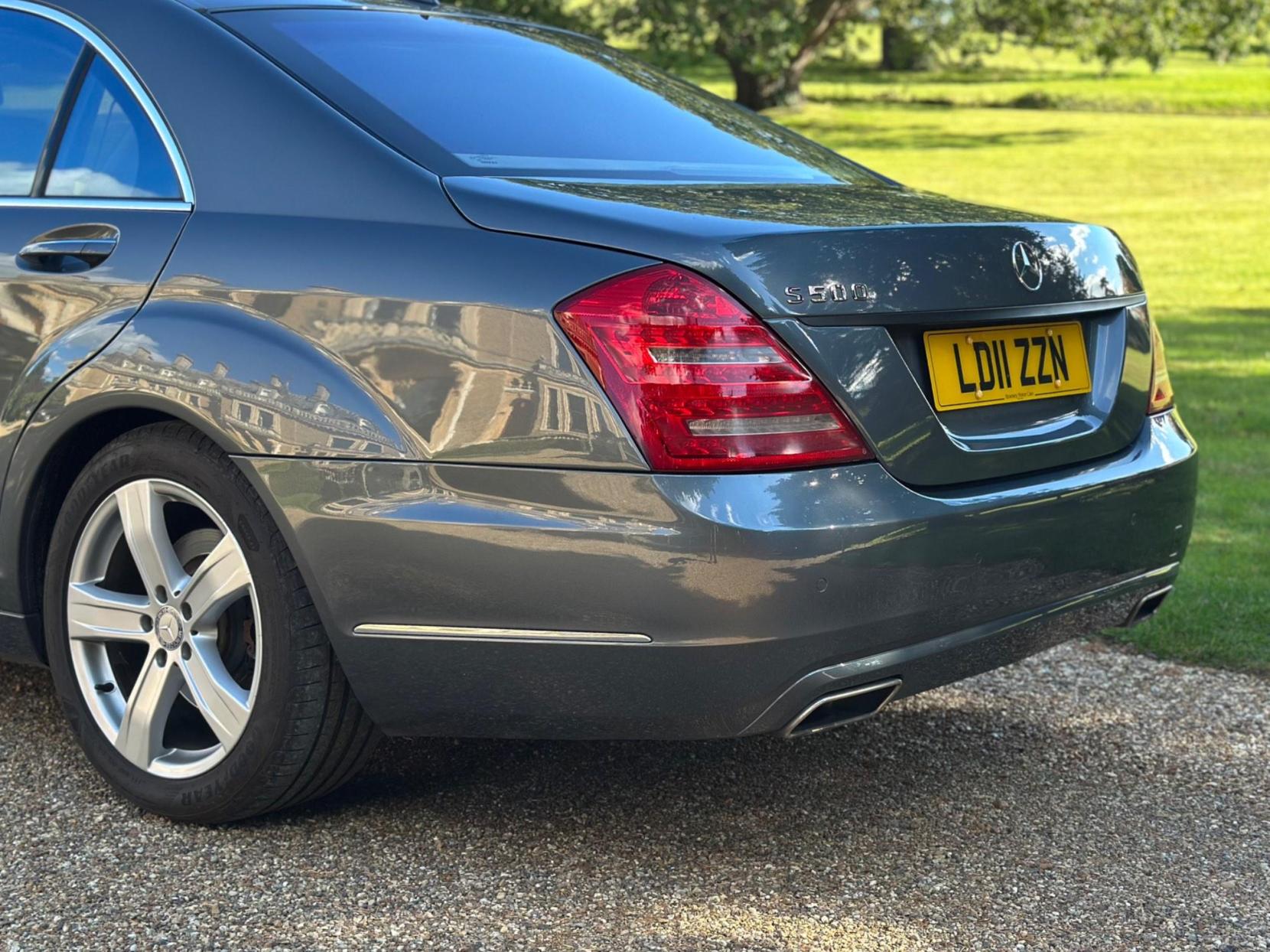 Mercedes-Benz S Class 5.5 S500L V8 G-Tronic Euro 5 4dr