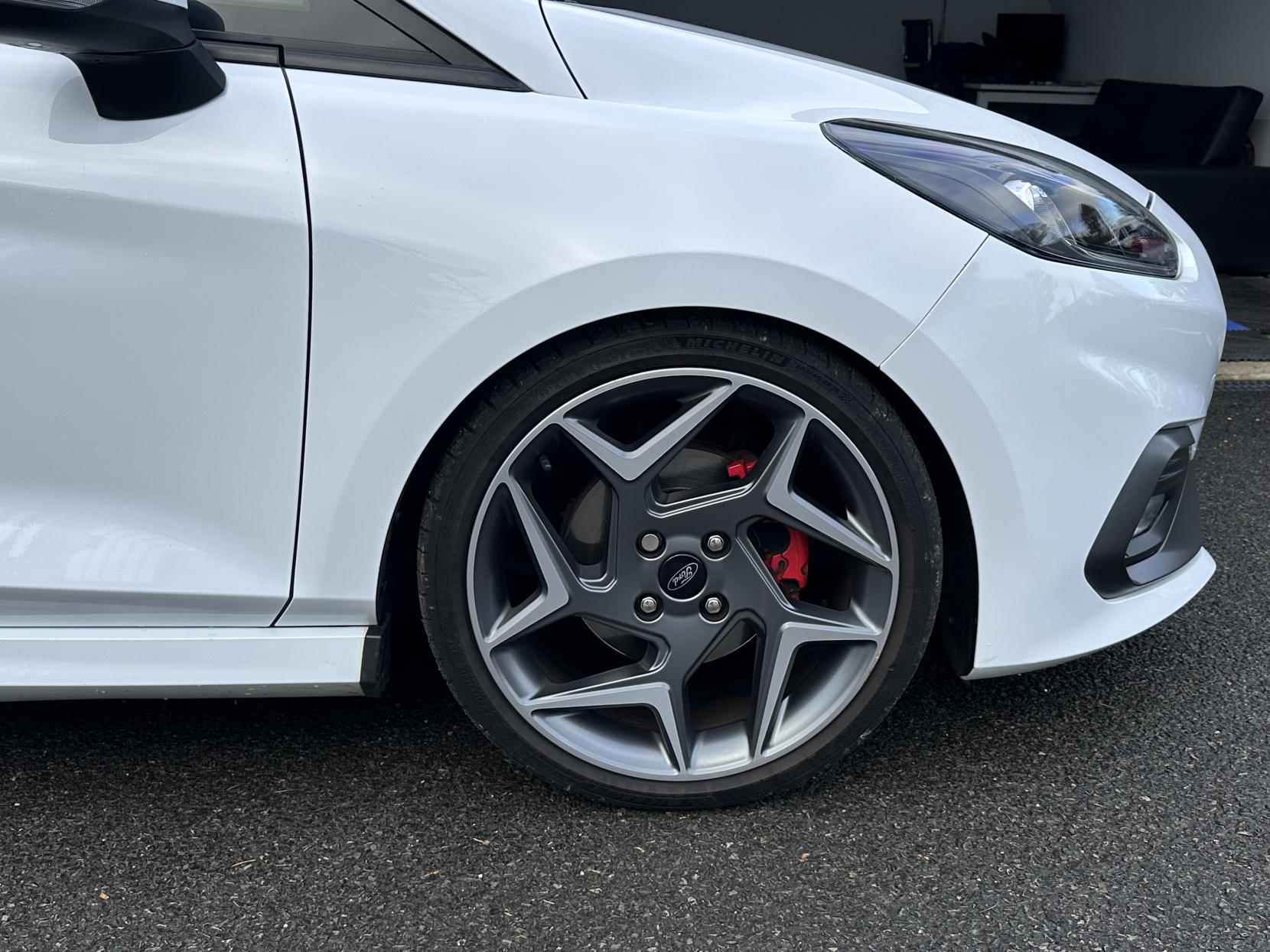 Ford Fiesta 1.5T EcoBoost ST-3 Hatchback 5dr Petrol Manual Euro 6 (s/s) (200 ps)