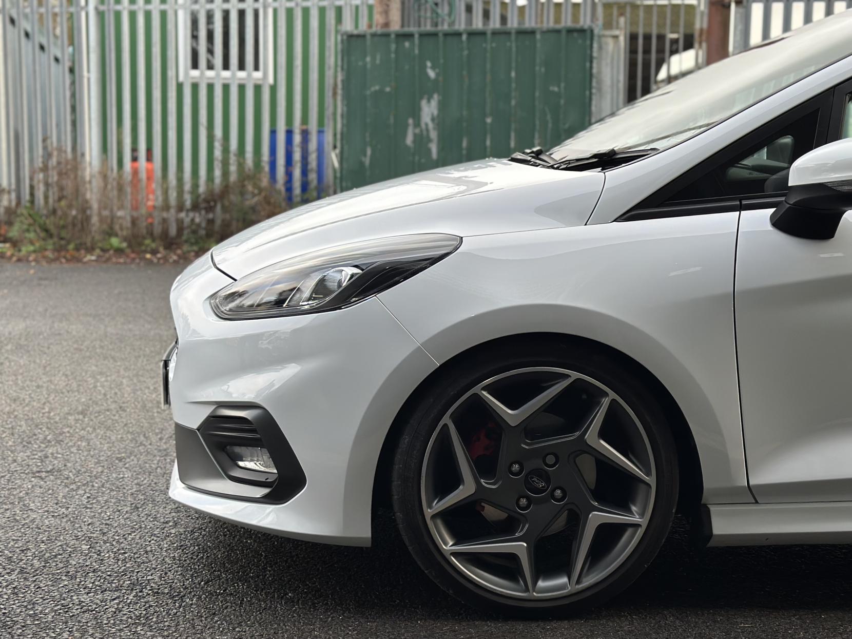 Ford Fiesta 1.5T EcoBoost ST-3 Hatchback 5dr Petrol Manual Euro 6 (s/s) (200 ps)