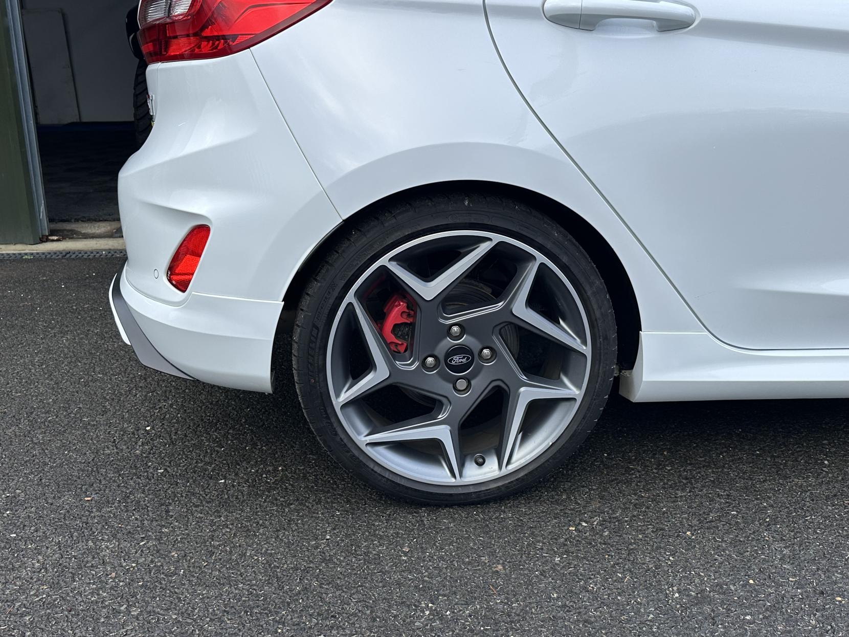 Ford Fiesta 1.5T EcoBoost ST-3 Hatchback 5dr Petrol Manual Euro 6 (s/s) (200 ps)