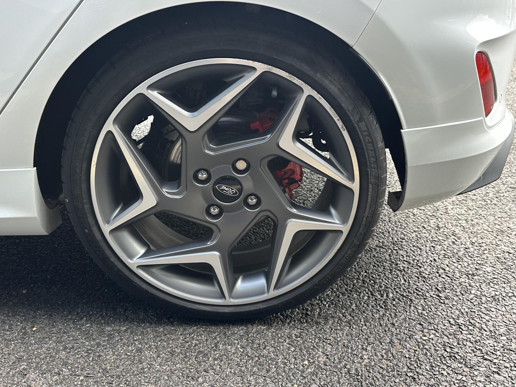 Ford Fiesta 1.5T EcoBoost ST-3 Hatchback 5dr Petrol Manual Euro 6 (s/s) (200 ps)