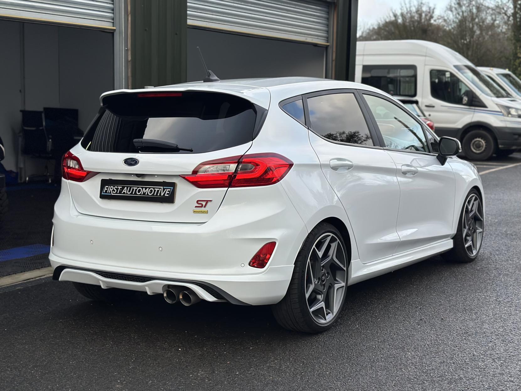 Ford Fiesta 1.5T EcoBoost ST-3 Hatchback 5dr Petrol Manual Euro 6 (s/s) (200 ps)