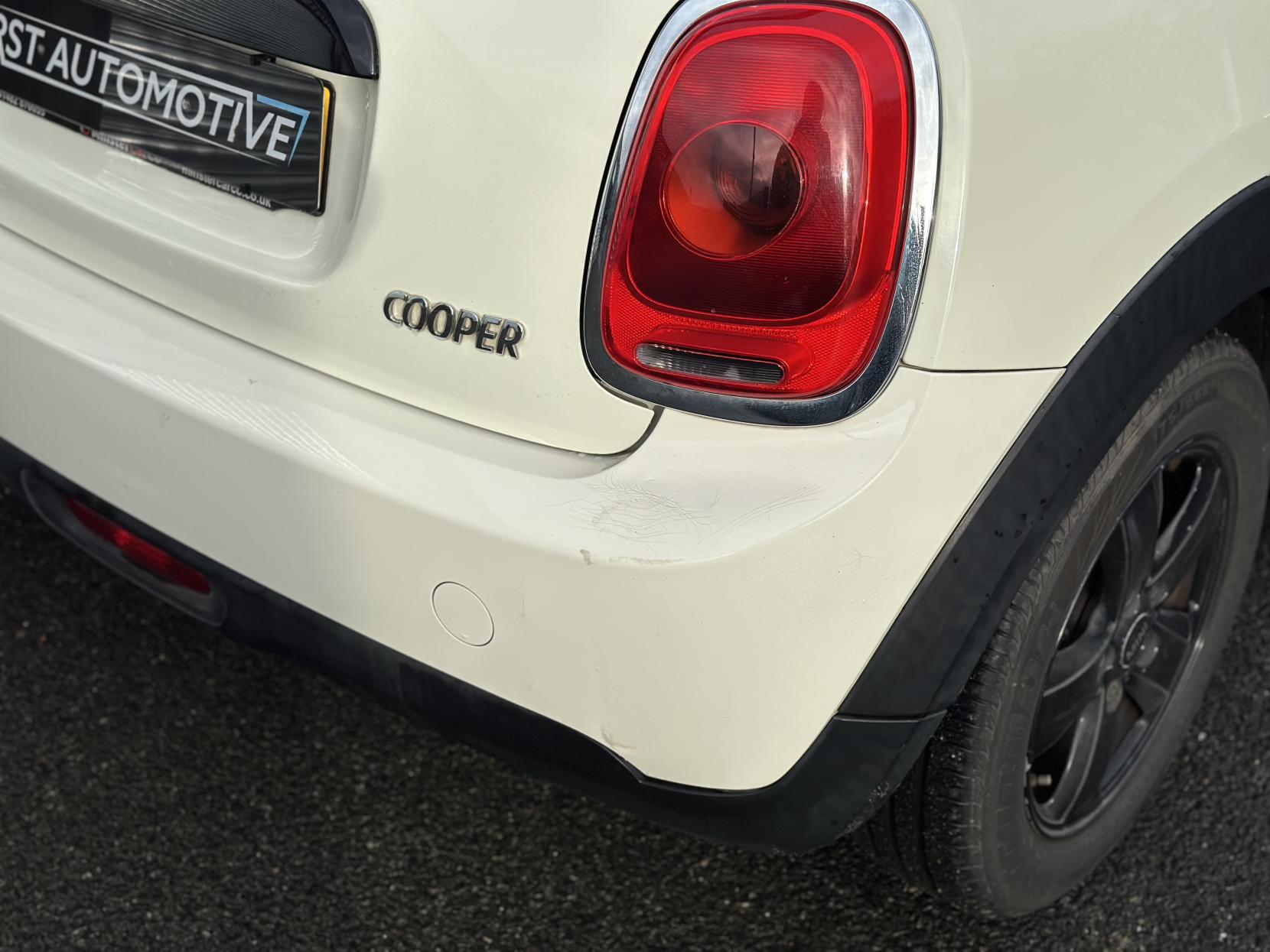 MINI Hatch 1.5 Cooper Hatchback 3dr Petrol Manual Euro 6 (s/s) (136 ps)