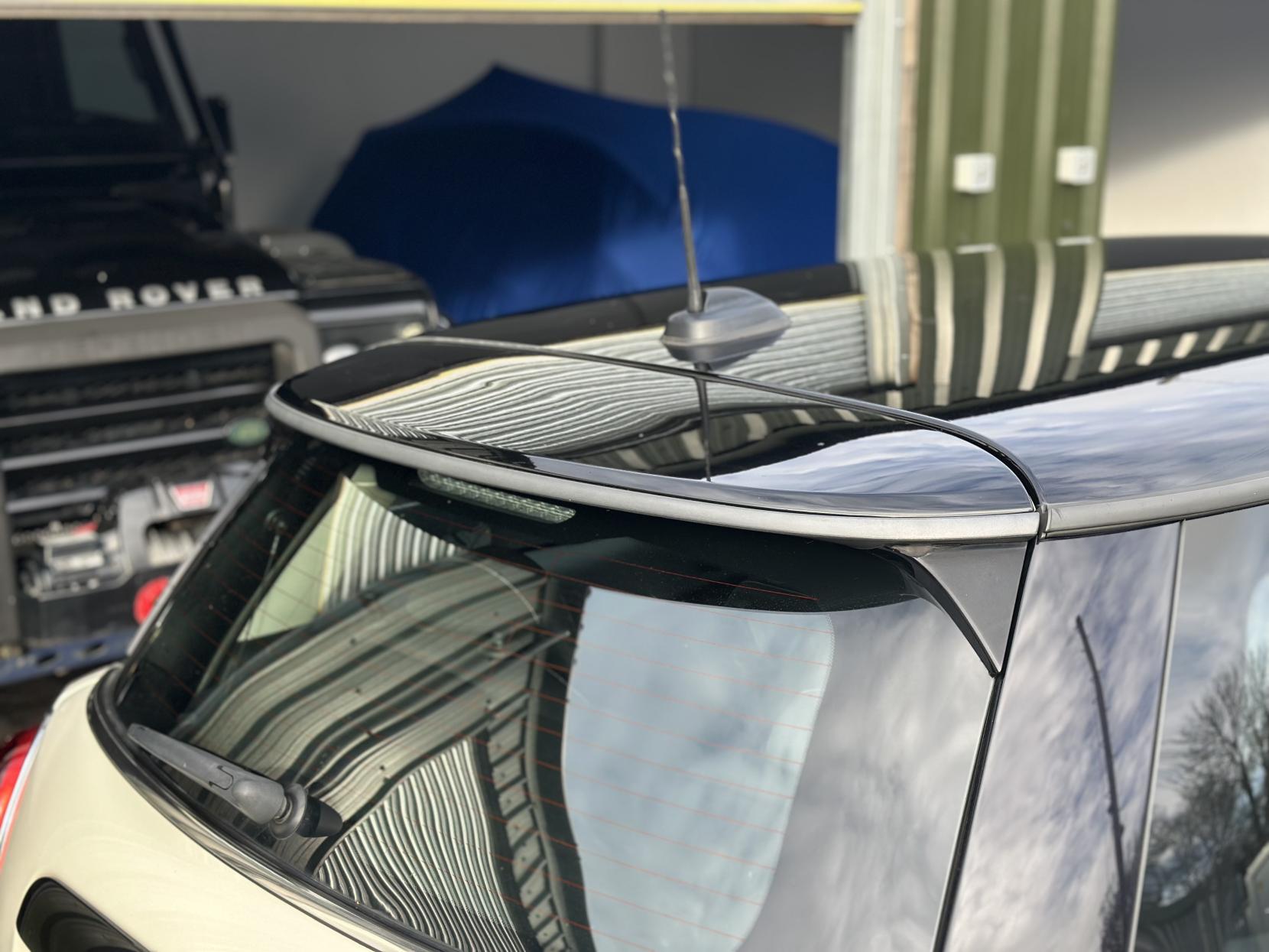 MINI Hatch 1.5 Cooper Hatchback 3dr Petrol Manual Euro 6 (s/s) (136 ps)