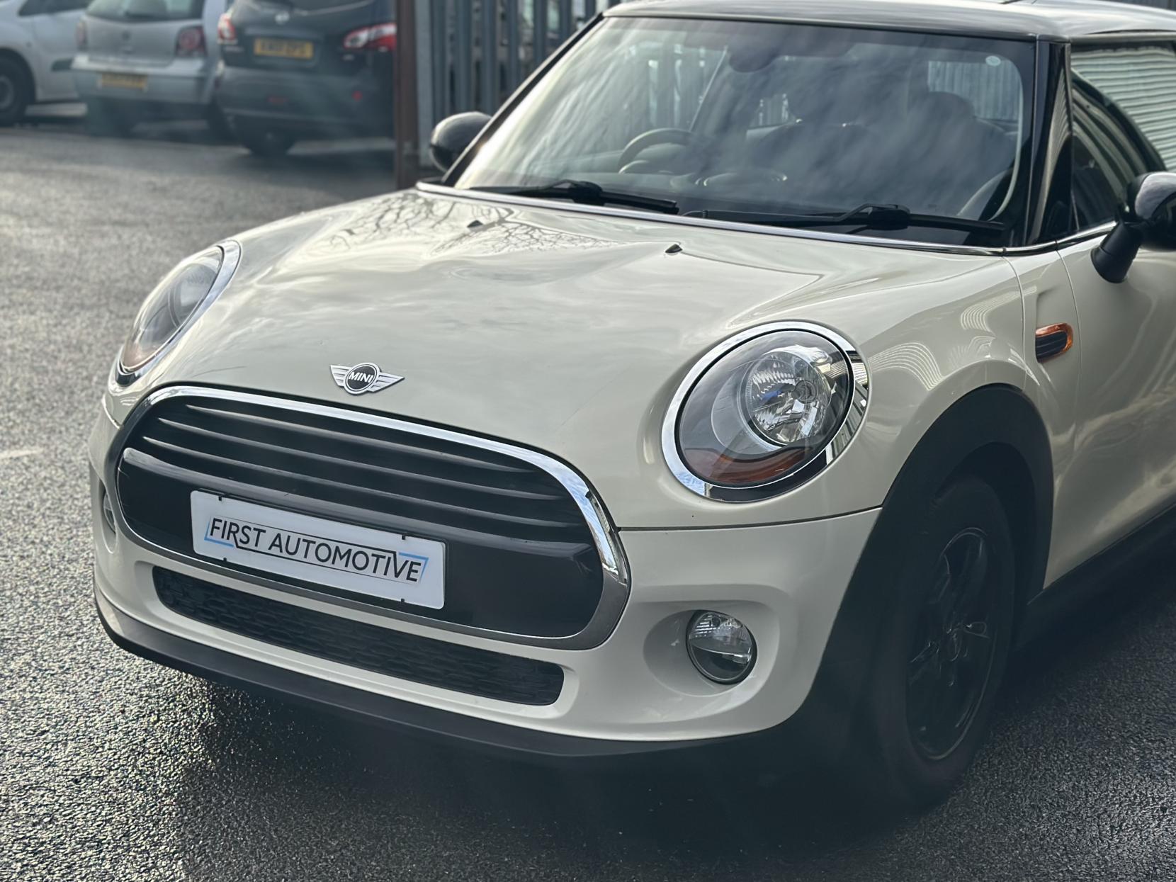 MINI Hatch 1.5 Cooper Hatchback 3dr Petrol Manual Euro 6 (s/s) (136 ps)