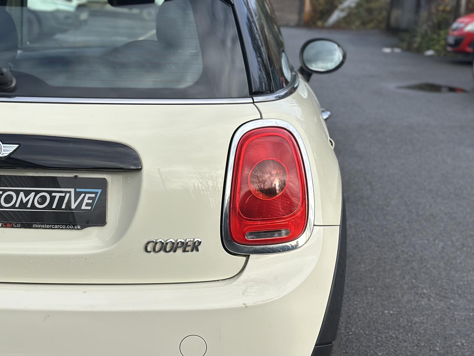 MINI Hatch 1.5 Cooper Hatchback 3dr Petrol Manual Euro 6 (s/s) (136 ps)