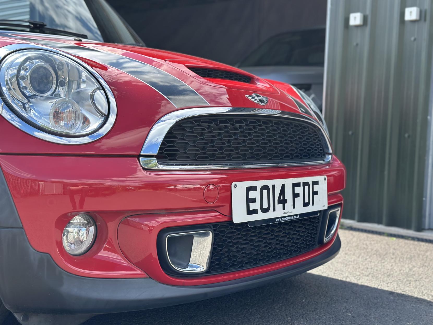 MINI Convertible 1.6 Cooper S Convertible 2dr Petrol Manual Euro 5 (s/s) (184 ps)