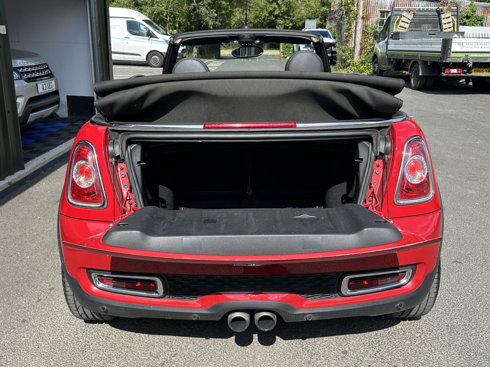 MINI Convertible 1.6 Cooper S Convertible 2dr Petrol Manual Euro 5 (s/s) (184 ps)