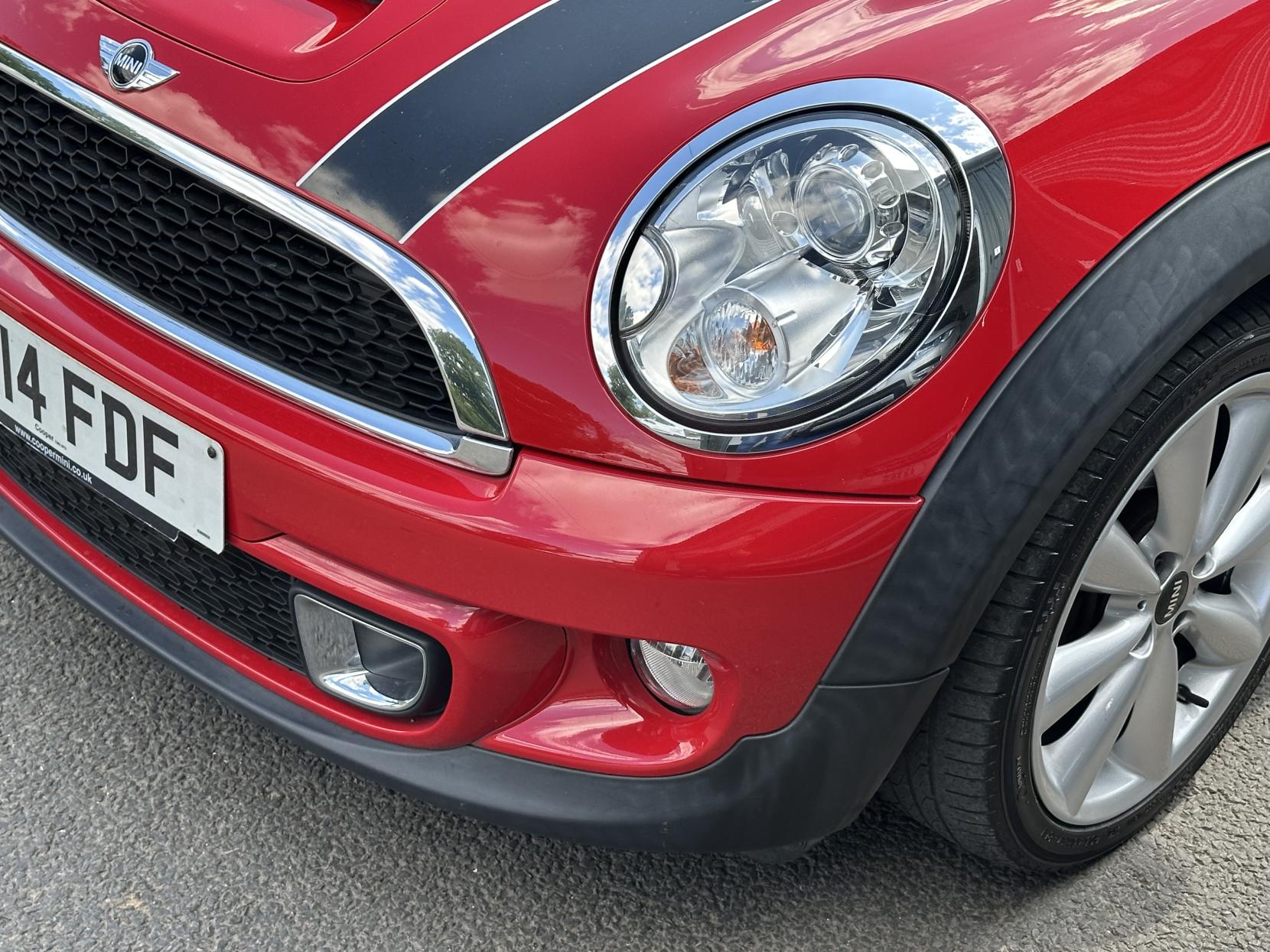 MINI Convertible 1.6 Cooper S Convertible 2dr Petrol Manual Euro 5 (s/s) (184 ps)