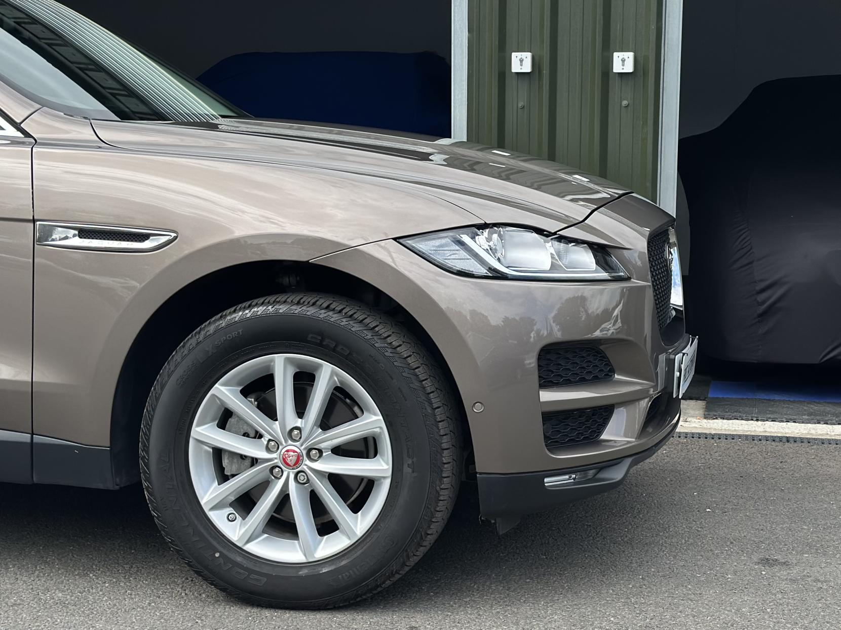 Jaguar F-PACE 2.0 D180 Prestige SUV 5dr Diesel Auto AWD Euro 6 (s/s) (180 ps)