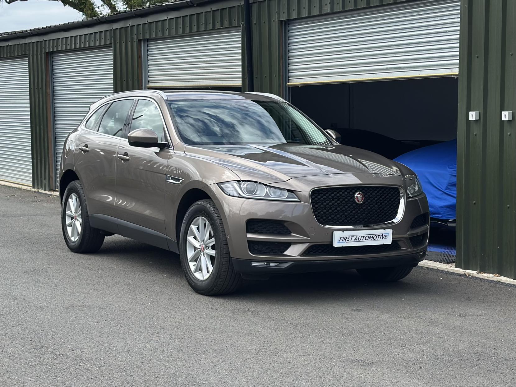 Jaguar F-PACE 2.0 D180 Prestige SUV 5dr Diesel Auto AWD Euro 6 (s/s) (180 ps)