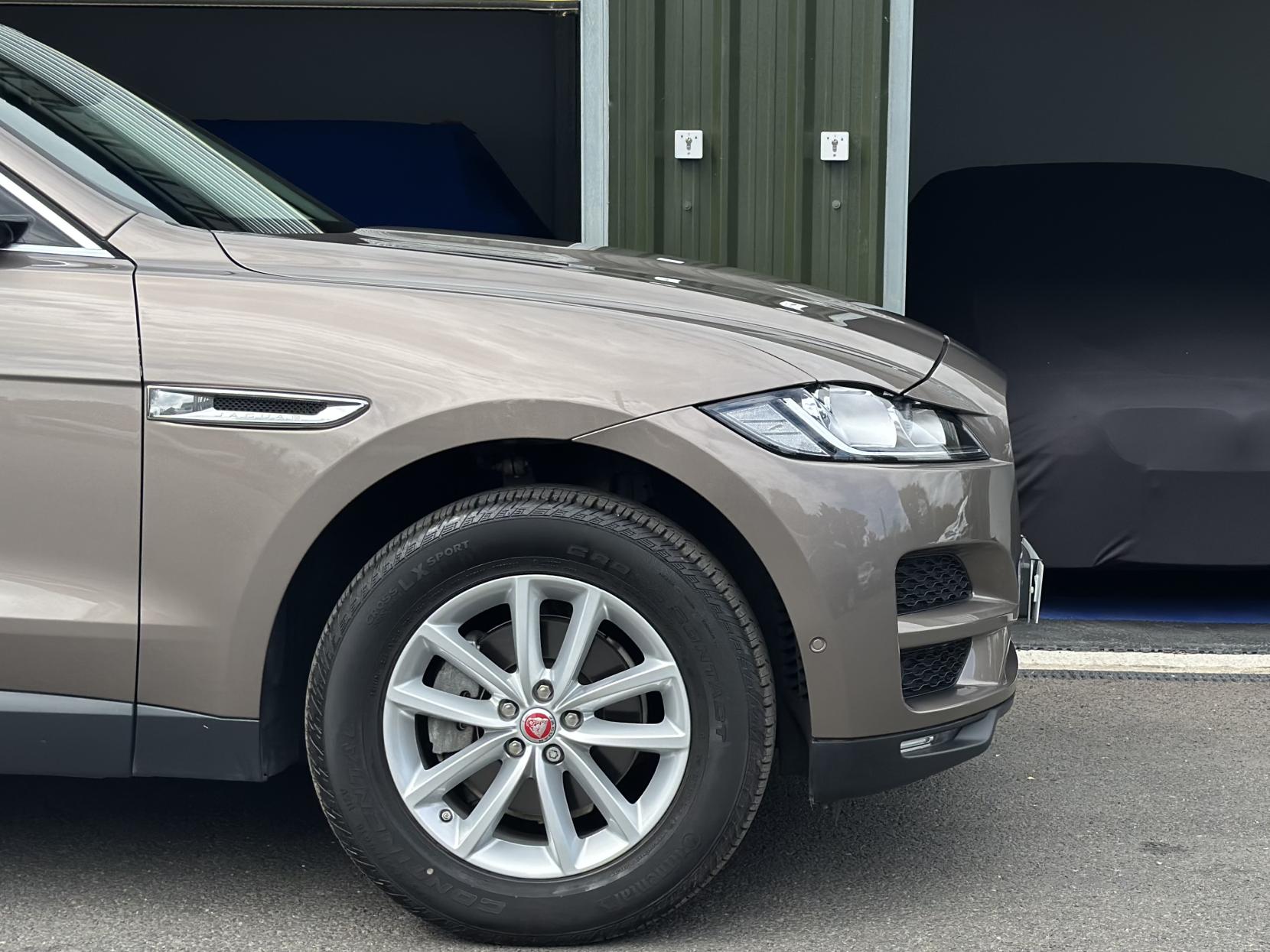 Jaguar F-PACE 2.0 D180 Prestige SUV 5dr Diesel Auto AWD Euro 6 (s/s) (180 ps)