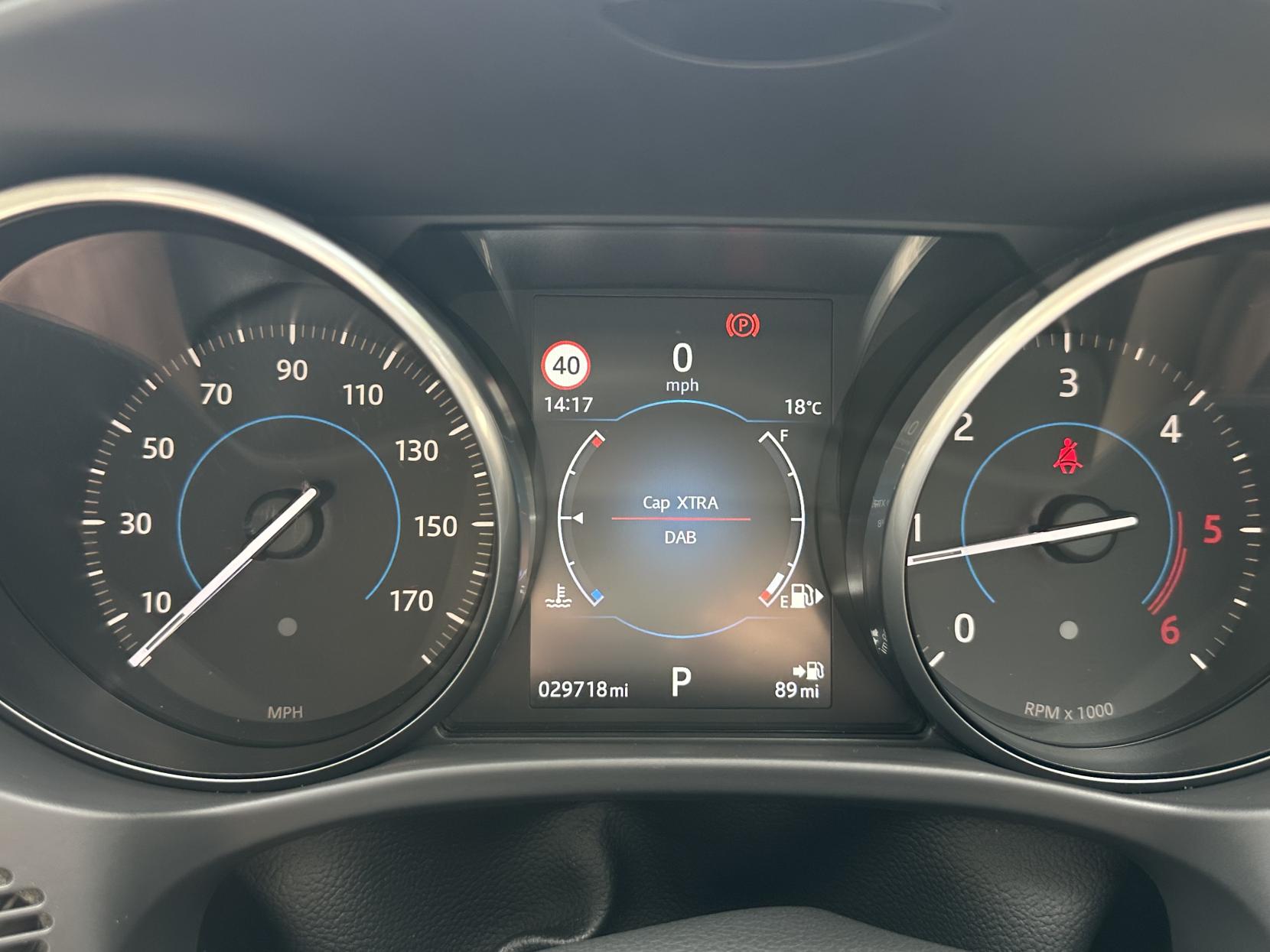 Jaguar F-PACE 2.0 D180 Prestige SUV 5dr Diesel Auto AWD Euro 6 (s/s) (180 ps)