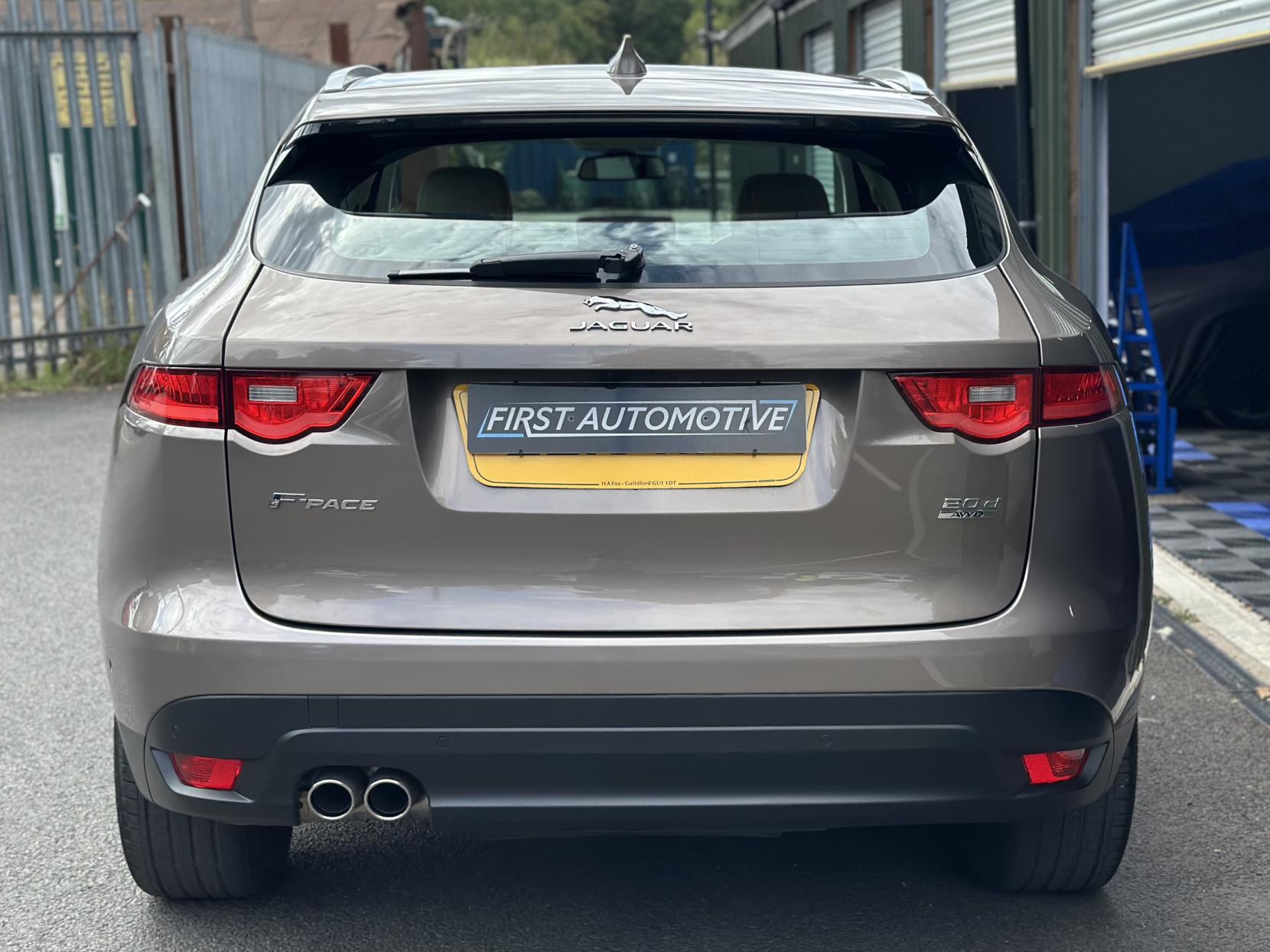 Jaguar F-PACE 2.0 D180 Prestige SUV 5dr Diesel Auto AWD Euro 6 (s/s) (180 ps)