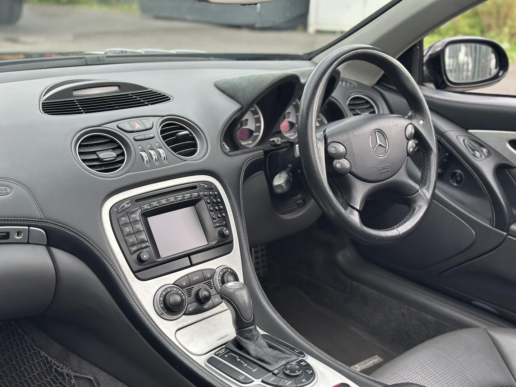 Mercedes-Benz SL 5.4 SL55 Kompressor AMG Convertible 2dr Petrol Automatic (246 g/km, 476 bhp)