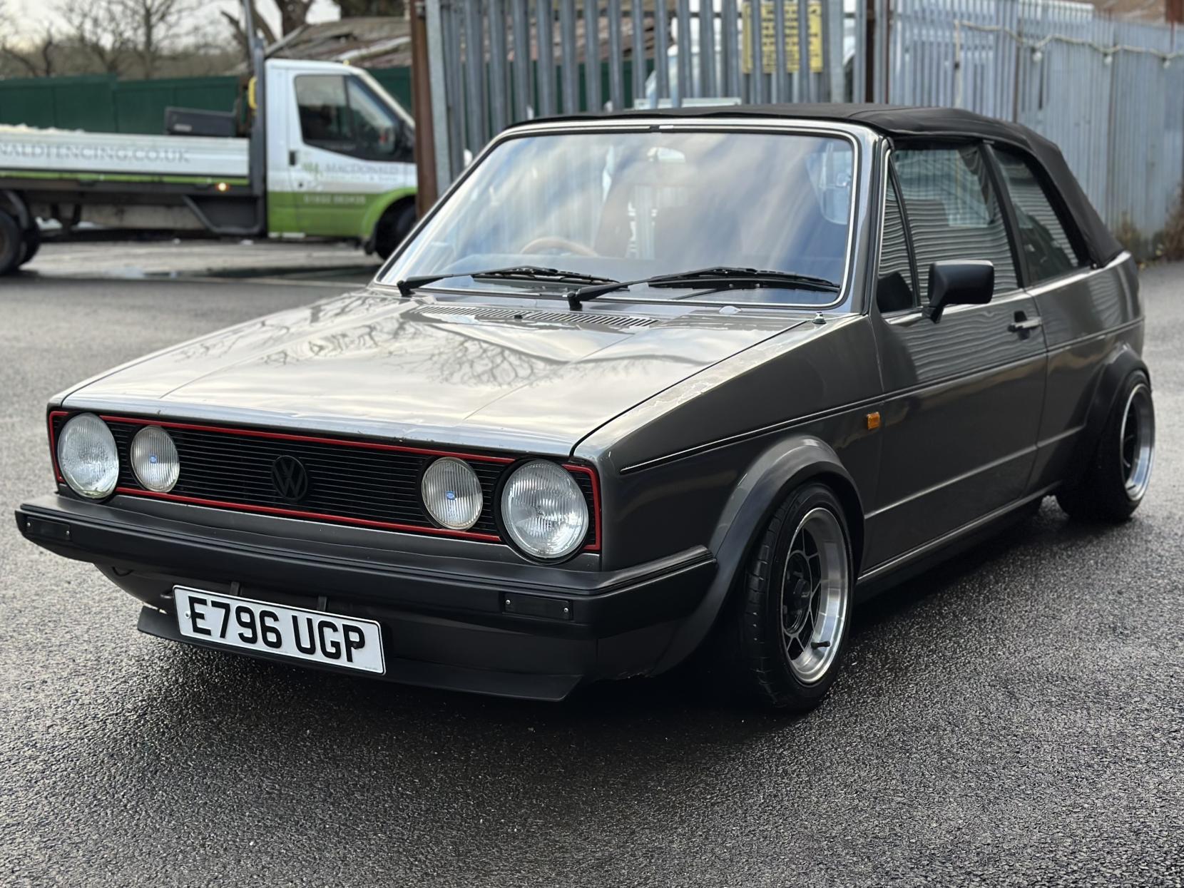 Volkswagen Golf 1.8 Clipper Convertible 2dr Petrol Manual (90 bhp)