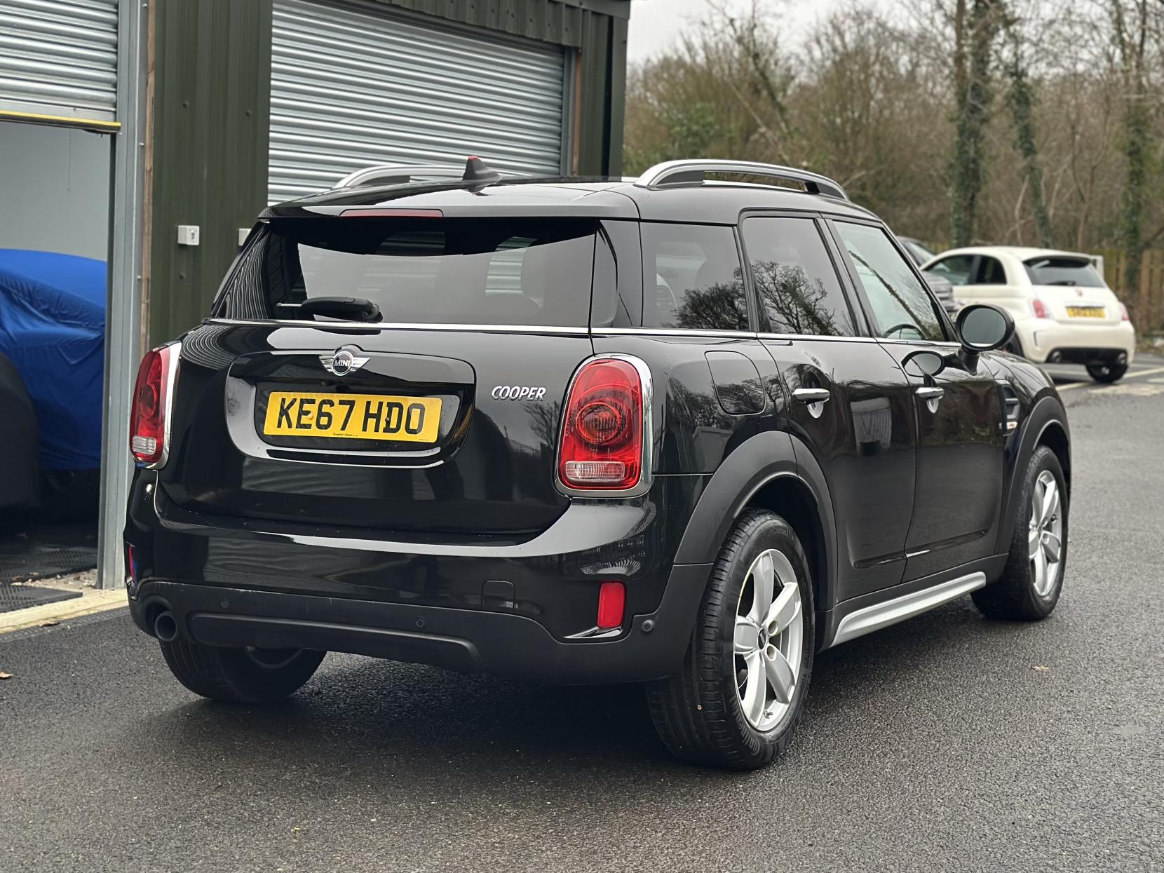 MINI Countryman 1.5 Cooper SUV 5dr Petrol Auto Euro 6 (s/s) (136 ps)