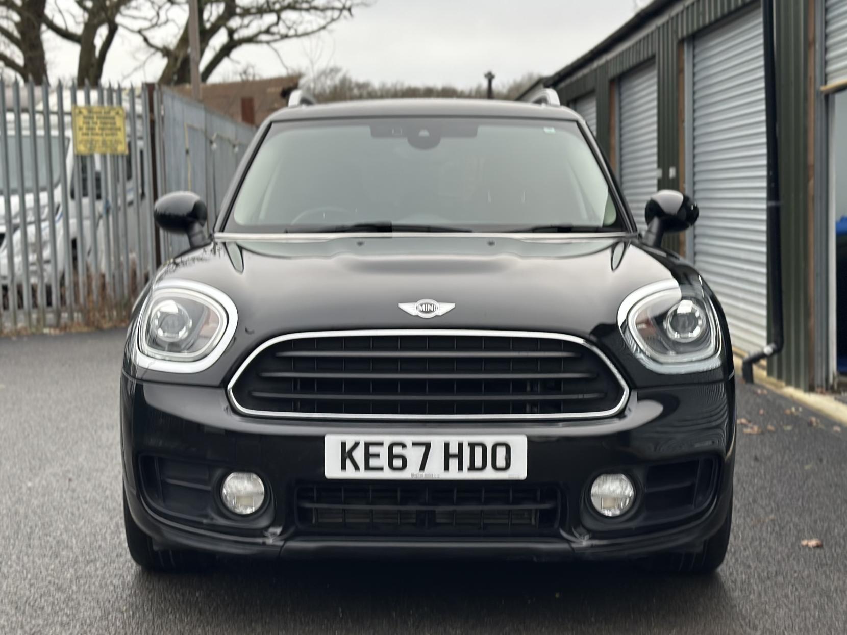 MINI Countryman 1.5 Cooper SUV 5dr Petrol Auto Euro 6 (s/s) (136 ps)