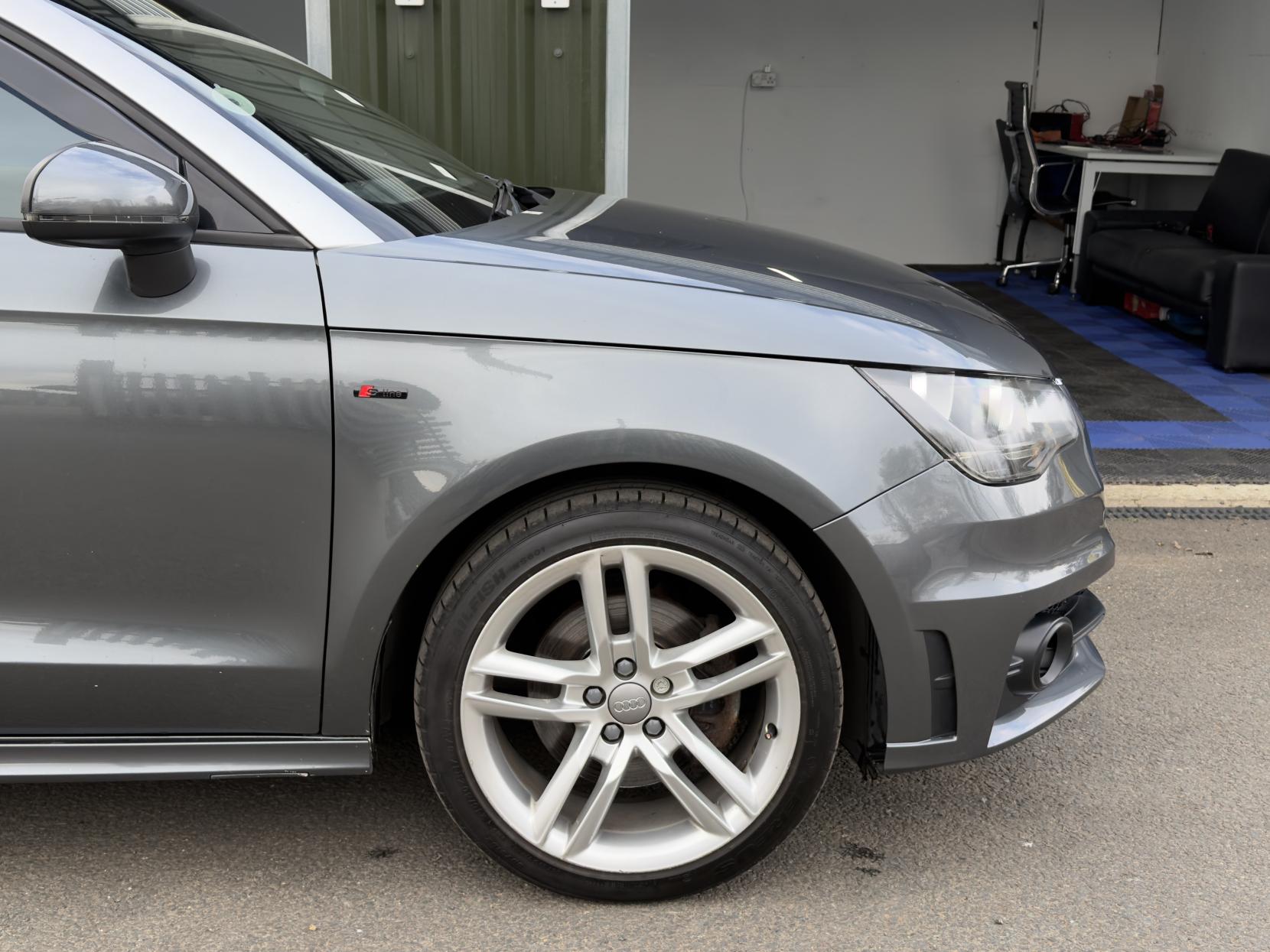 Audi A1 1.4 TFSI S line Hatchback 3dr Petrol Manual Euro 5 (s/s) (122 ps)
