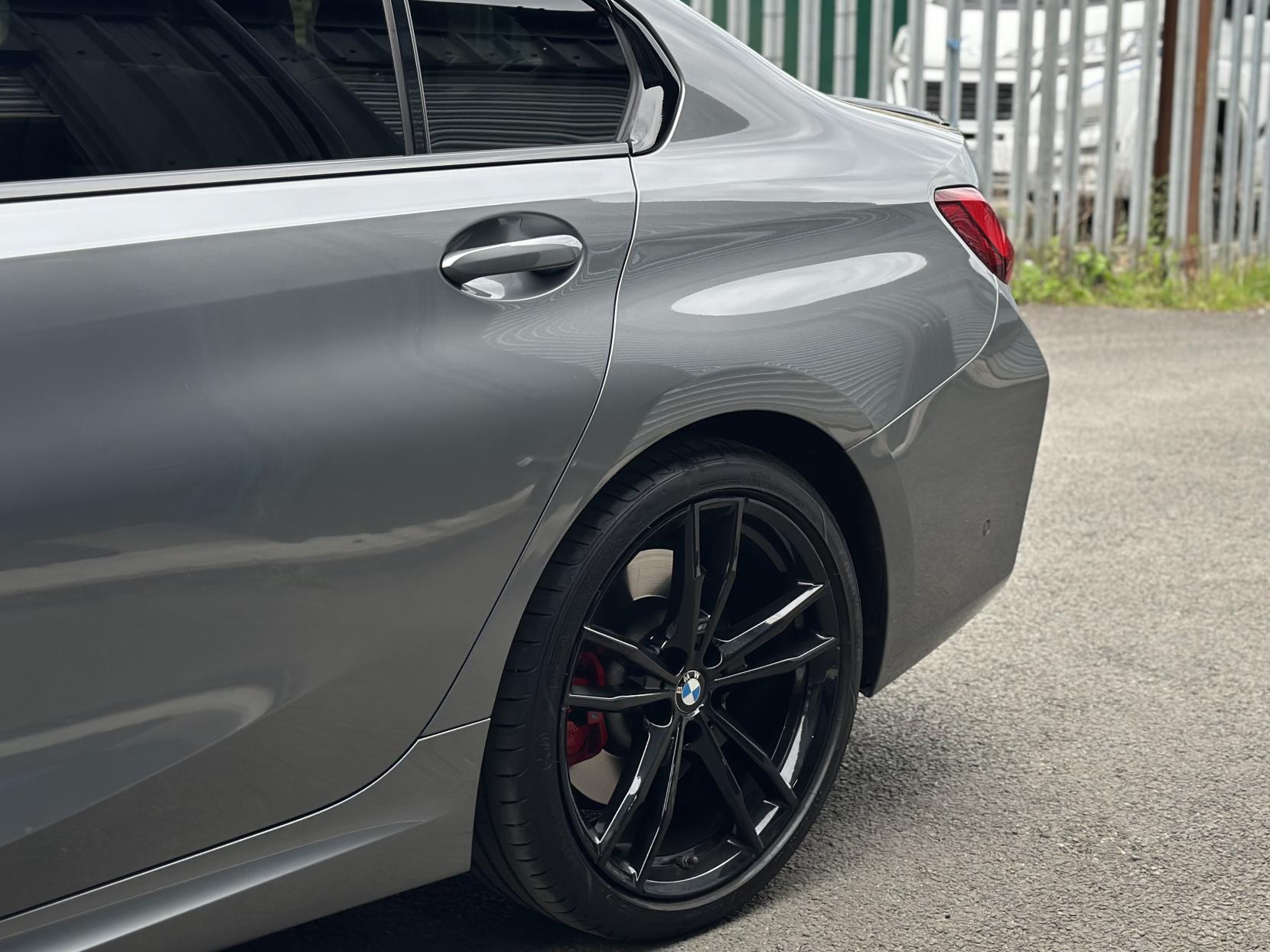 BMW 3 Series 3.0 M340i MHT Saloon 4dr Petrol Hybrid Auto xDrive Euro 6 (s/s) (374 ps)
