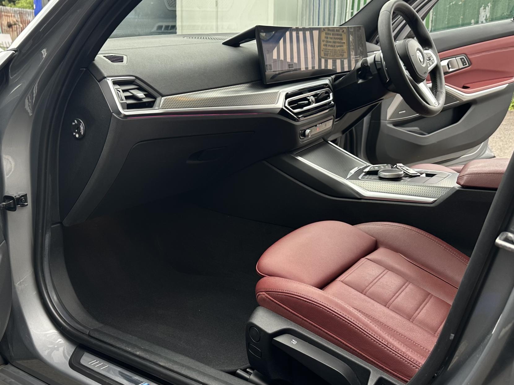 BMW 3 Series 3.0 M340i MHT Saloon 4dr Petrol Hybrid Auto xDrive Euro 6 (s/s) (374 ps)