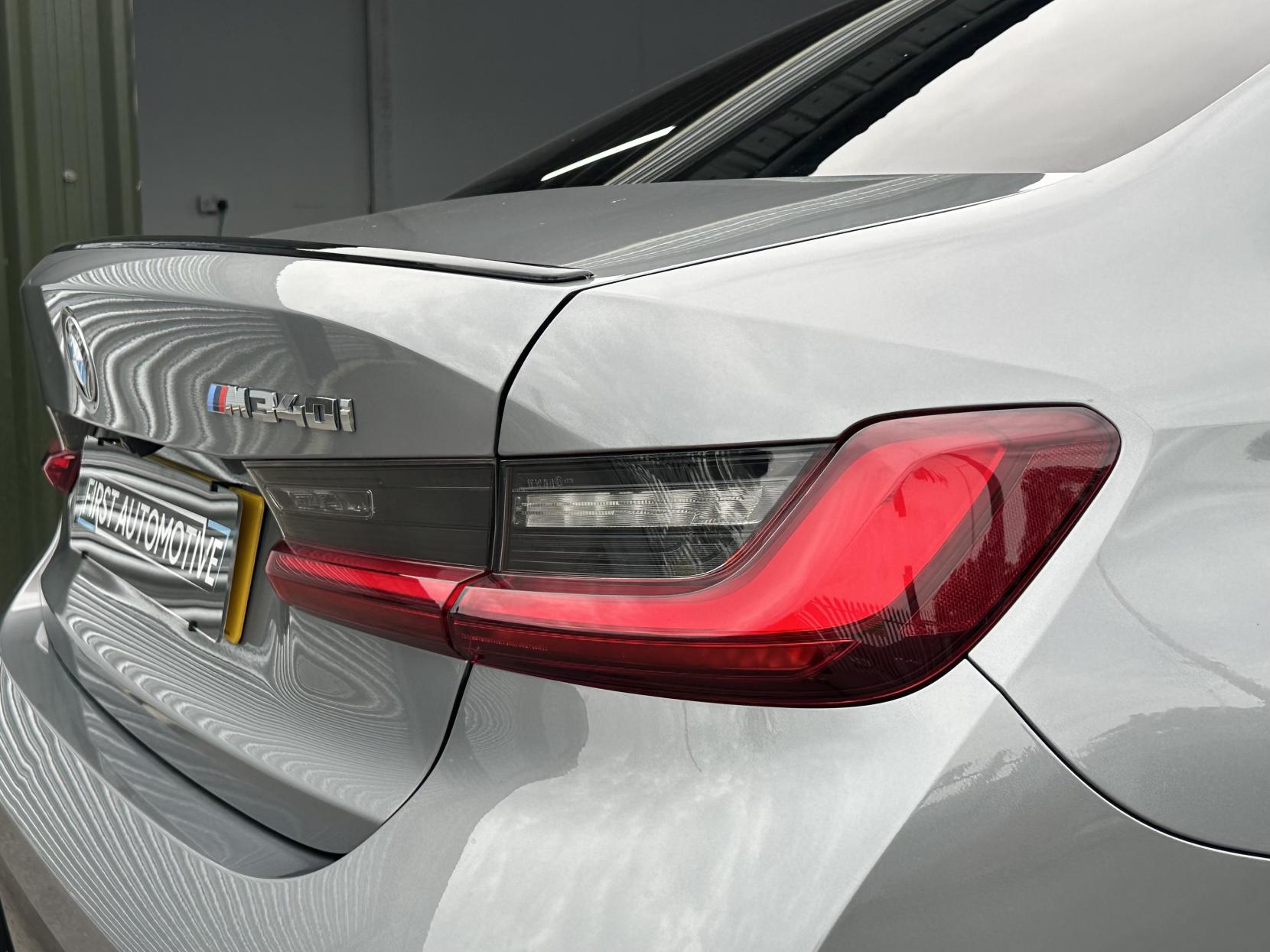 BMW 3 Series 3.0 M340i MHT Saloon 4dr Petrol Hybrid Auto xDrive Euro 6 (s/s) (374 ps)