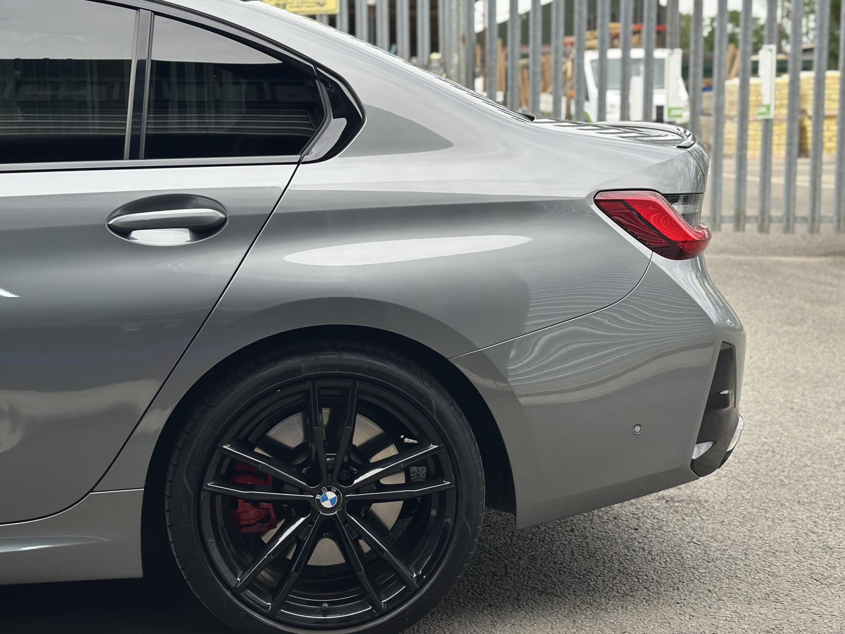 BMW 3 Series 3.0 M340i MHT Saloon 4dr Petrol Hybrid Auto xDrive Euro 6 (s/s) (374 ps)