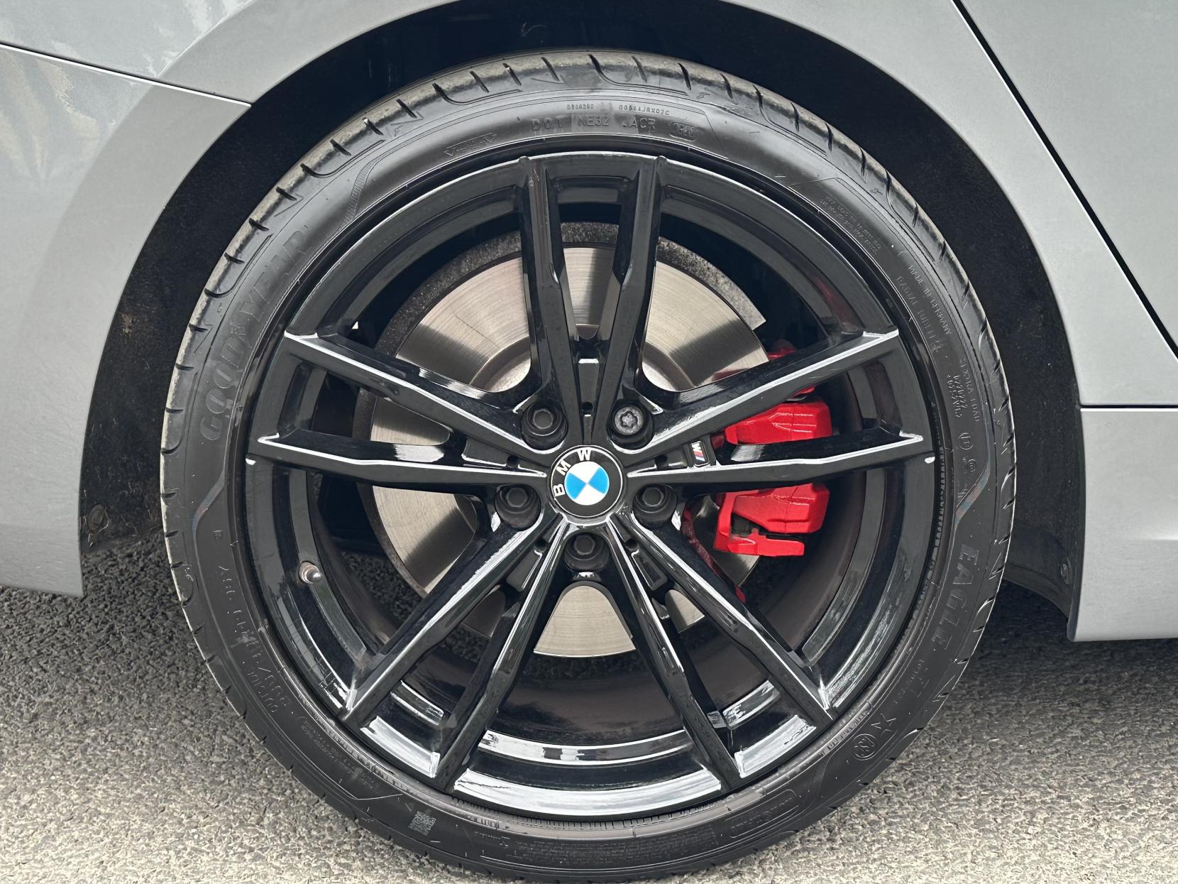 BMW 3 Series 3.0 M340i MHT Saloon 4dr Petrol Hybrid Auto xDrive Euro 6 (s/s) (374 ps)