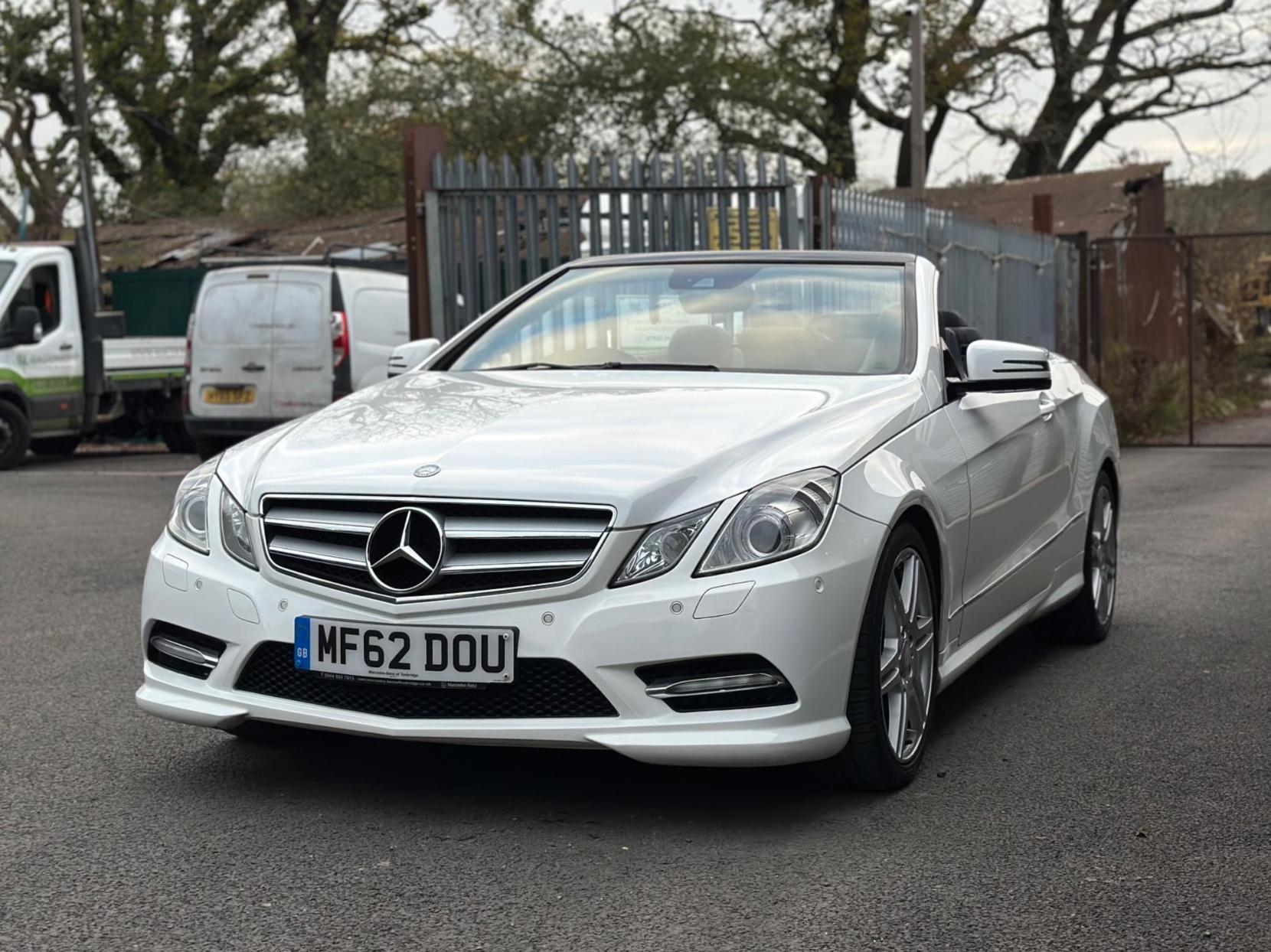 Mercedes-Benz E Class 1.8 E200 BlueEfficiency Sport Cabriolet G-Tronic+ Euro 5 (s/s) 2dr