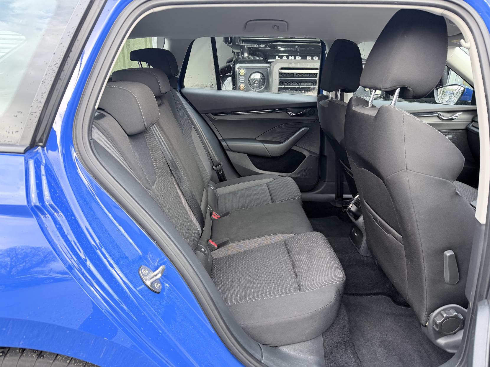 Skoda Octavia 1.0 TSI SE Technology Estate 5dr Petrol Manual Euro 6 (s/s) (110 ps)