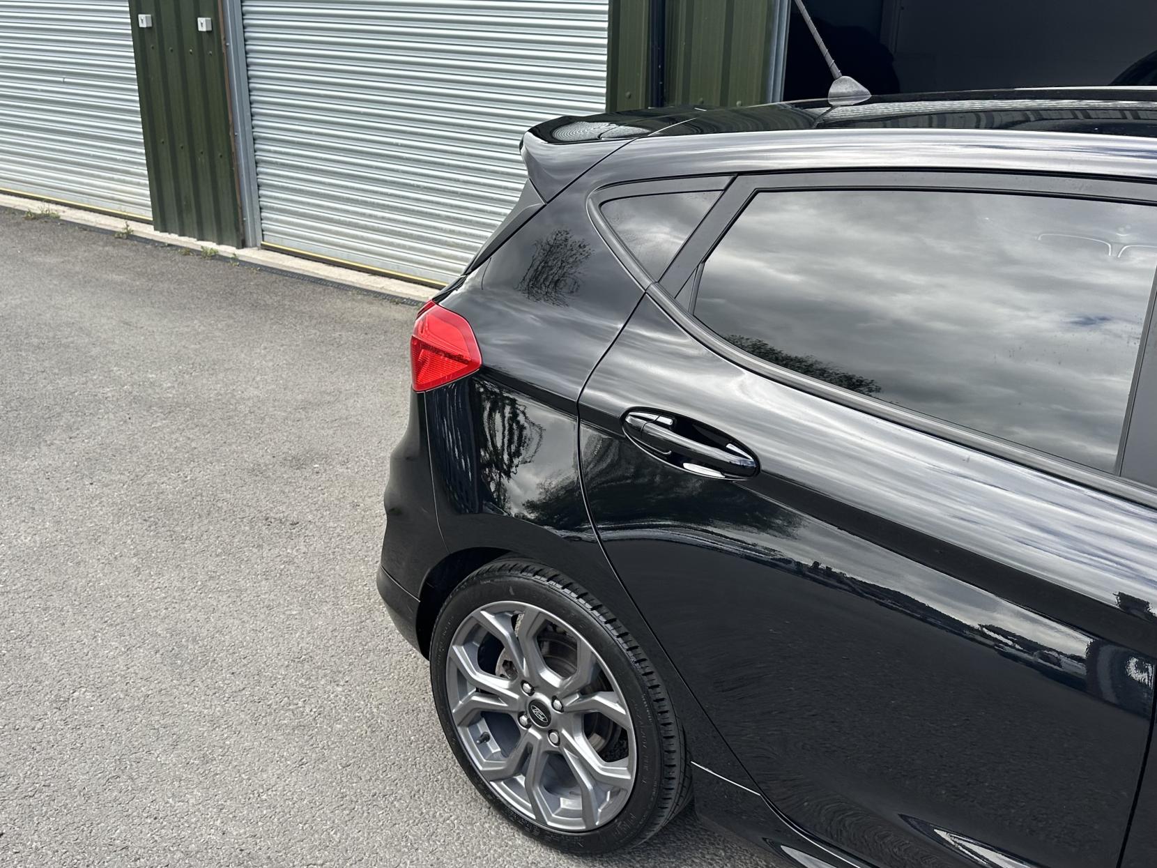 Ford Fiesta 1.0T EcoBoost ST-Line Hatchback 5dr Petrol Manual Euro 6 (s/s) (100 ps)