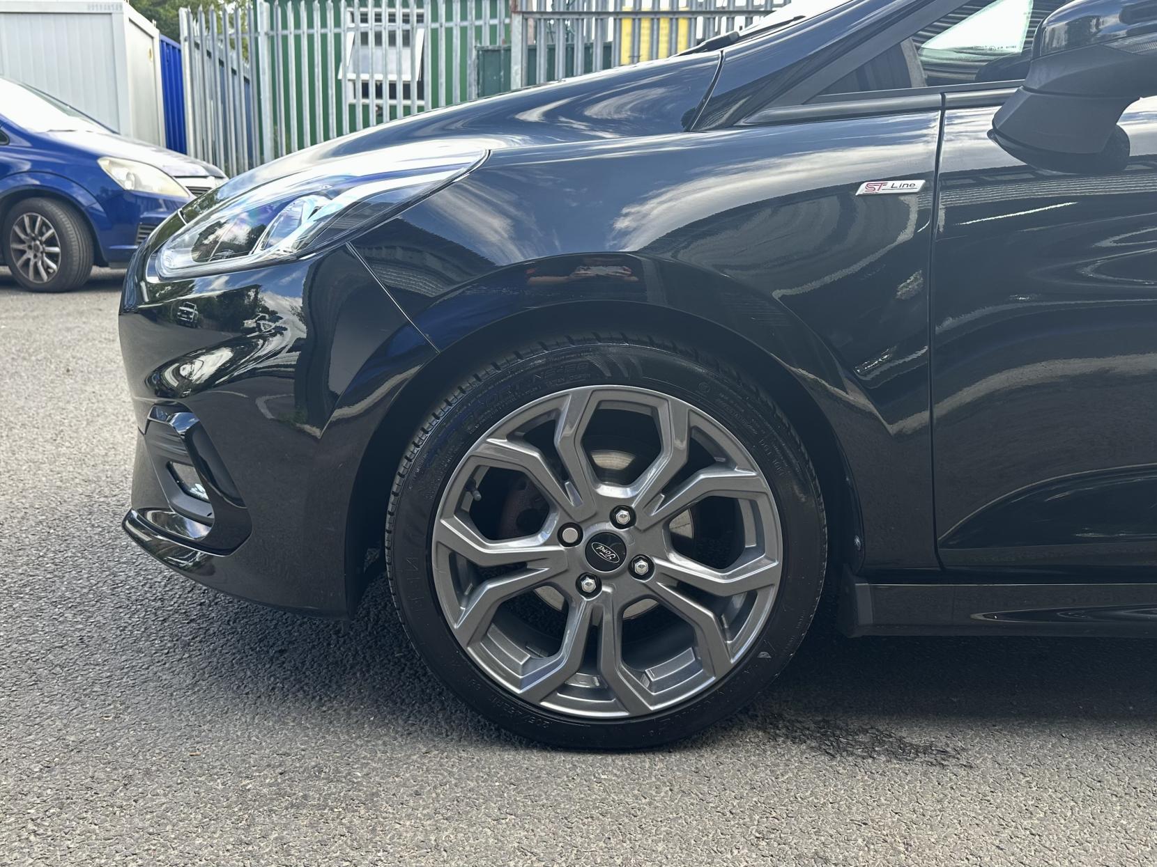 Ford Fiesta 1.0T EcoBoost ST-Line Hatchback 5dr Petrol Manual Euro 6 (s/s) (100 ps)