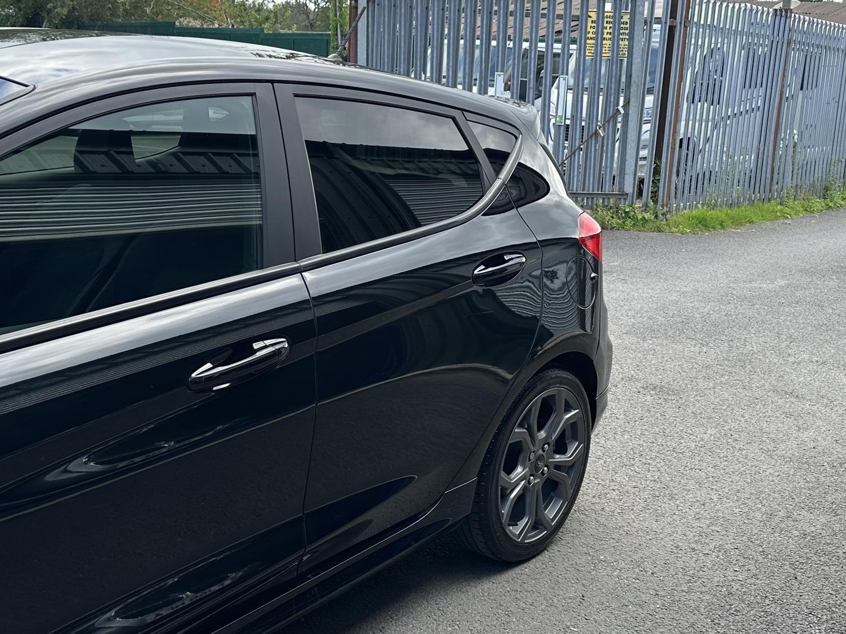 Ford Fiesta 1.0T EcoBoost ST-Line Hatchback 5dr Petrol Manual Euro 6 (s/s) (100 ps)