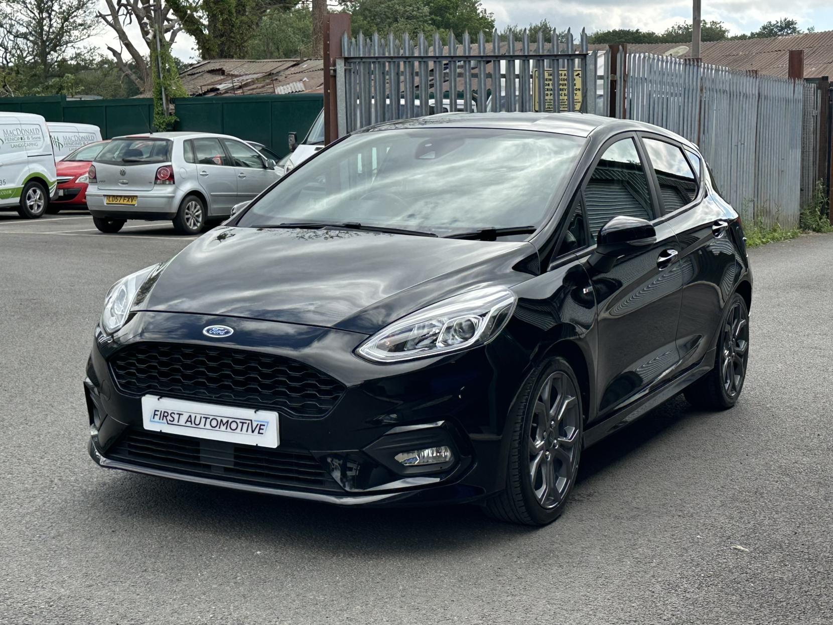 Ford Fiesta 1.0T EcoBoost ST-Line Hatchback 5dr Petrol Manual Euro 6 (s/s) (100 ps)