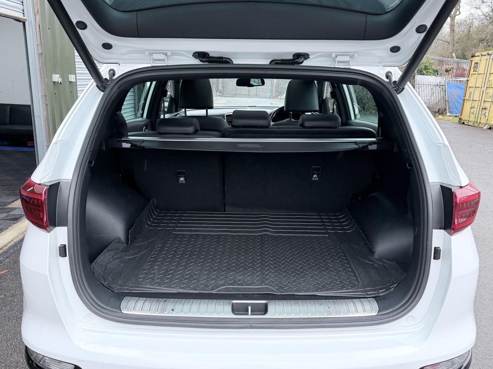 Kia Sportage 1.6 CRDi MHEV GT-Line S SUV 5dr Diesel Hybrid DCT Euro 6 (s/s) (134 bhp)