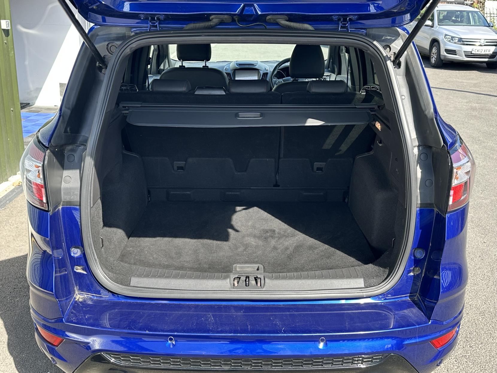 Ford Kuga 2.0 TDCi EcoBlue ST-Line SUV 5dr Diesel Manual Euro 6 (s/s) (150 ps)