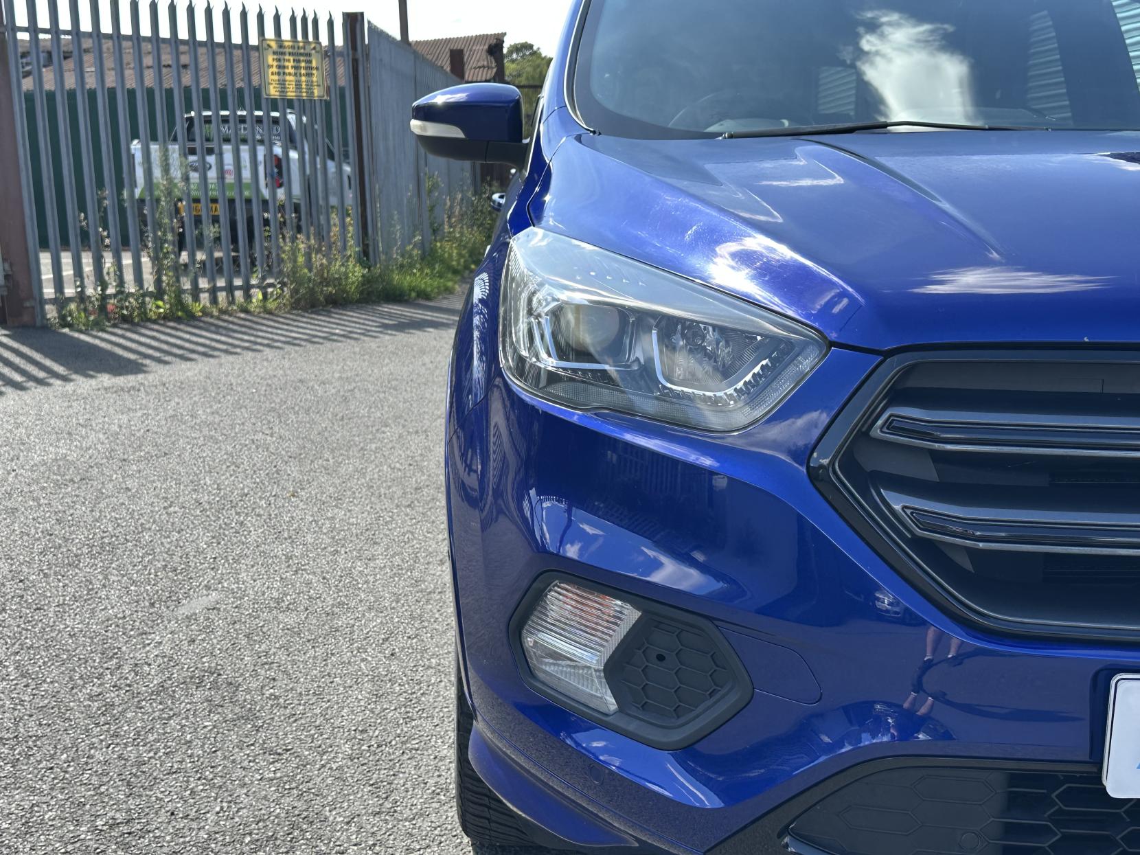Ford Kuga 2.0 TDCi EcoBlue ST-Line SUV 5dr Diesel Manual Euro 6 (s/s) (150 ps)