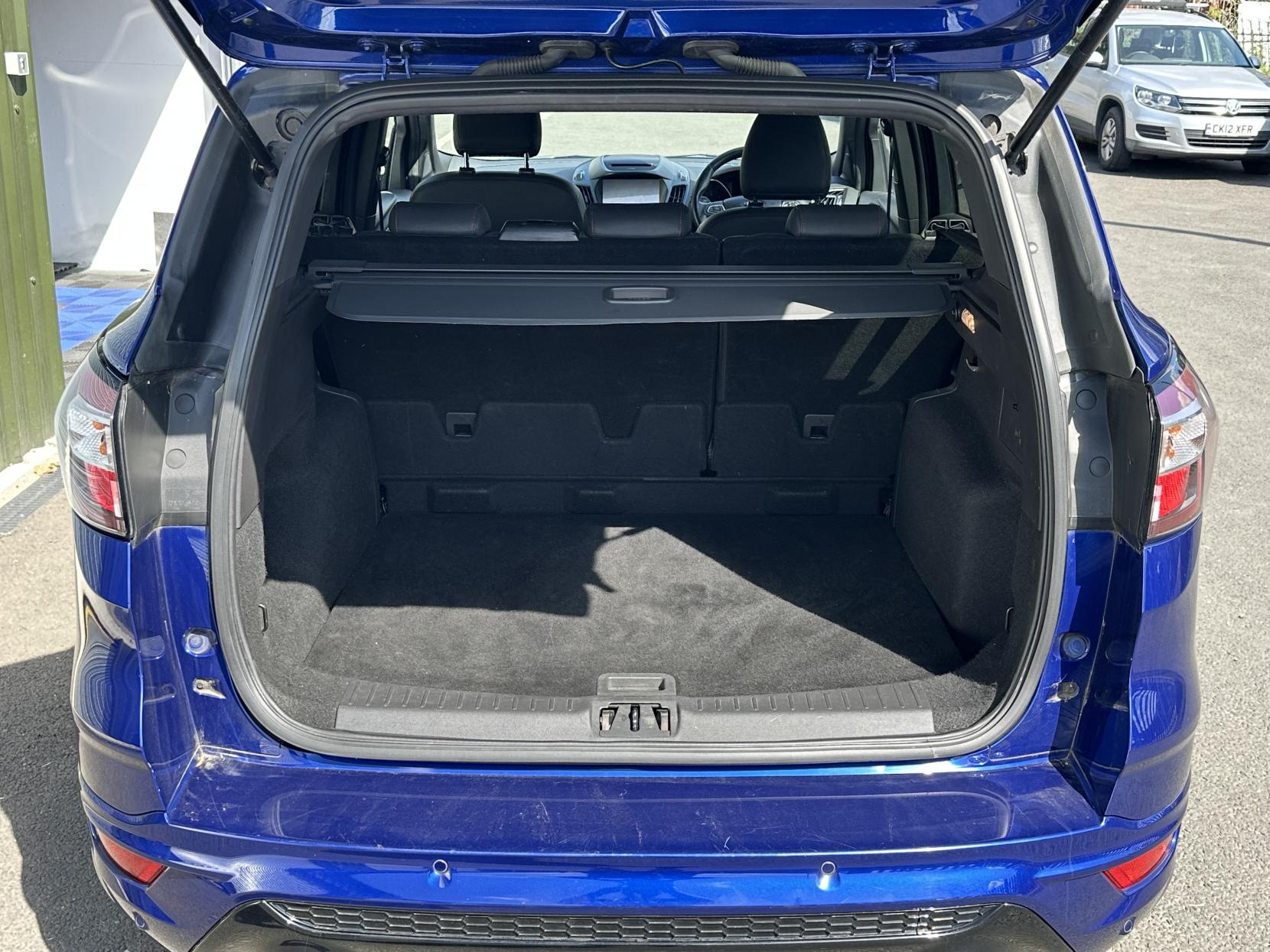 Ford Kuga 2.0 TDCi EcoBlue ST-Line SUV 5dr Diesel Manual Euro 6 (s/s) (150 ps)