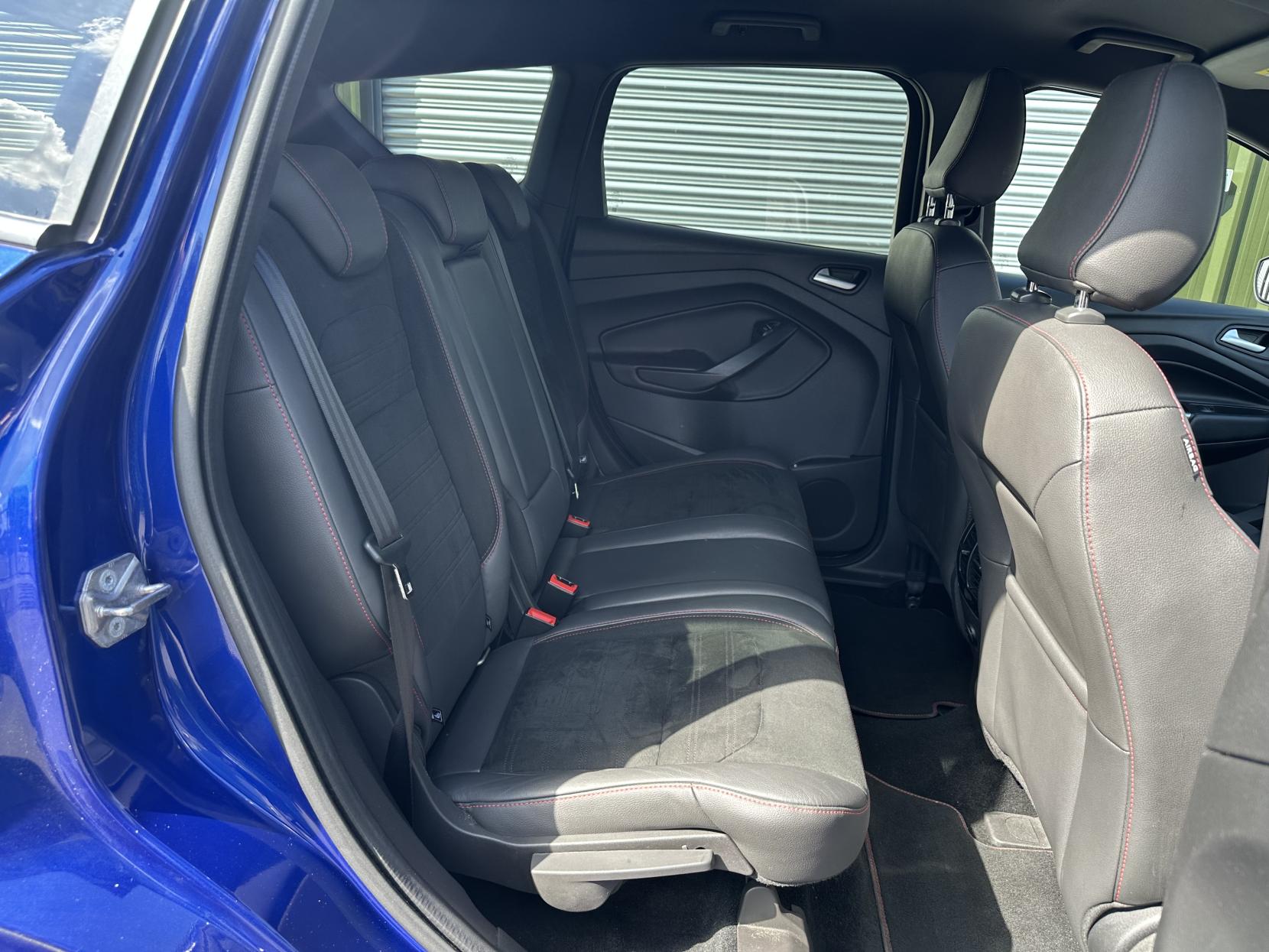 Ford Kuga 2.0 TDCi EcoBlue ST-Line SUV 5dr Diesel Manual Euro 6 (s/s) (150 ps)