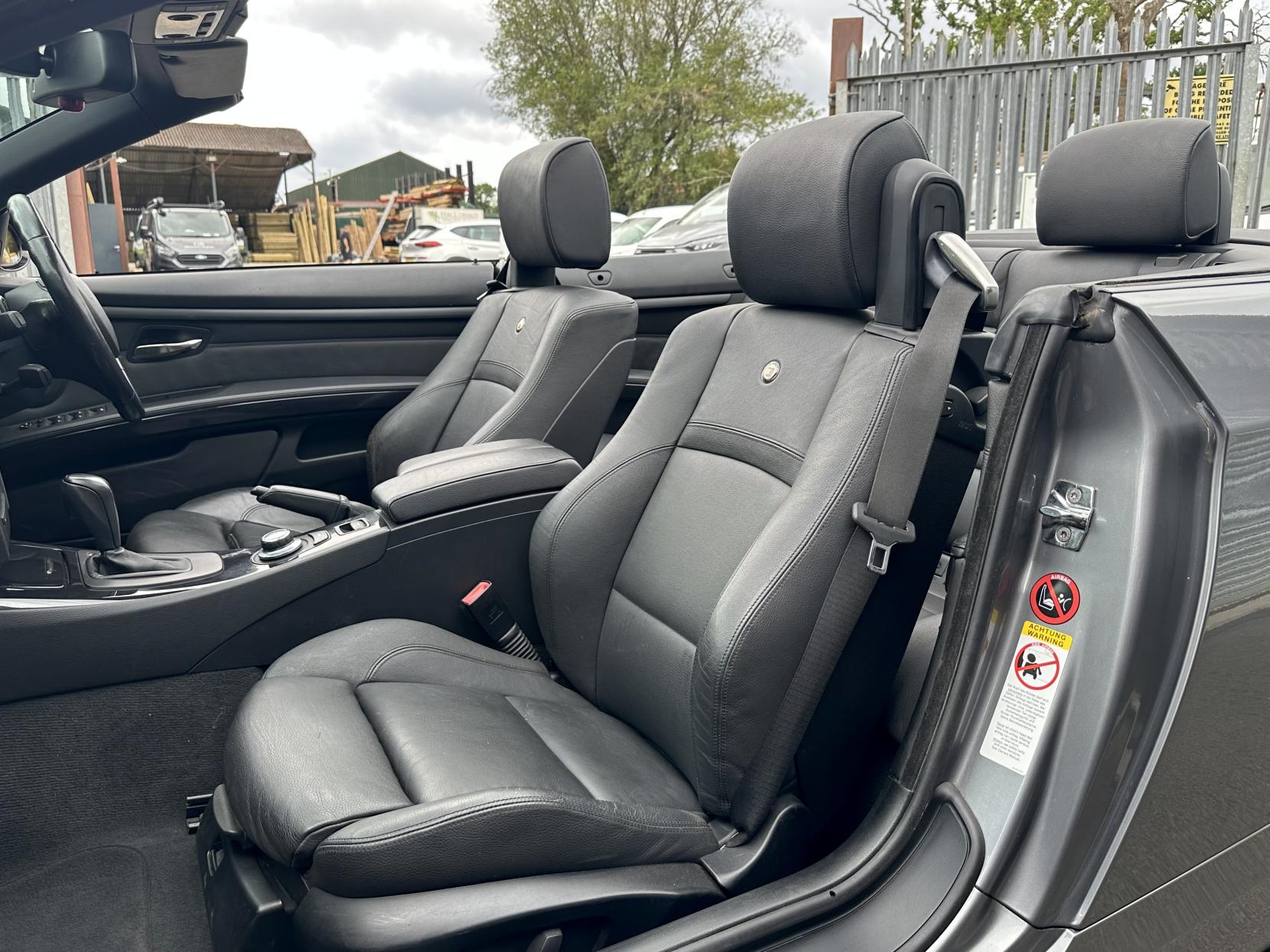 BMW Alpina B3 B3 3.0 BiTurbo Convertible 2dr Petrol Switchtronic Euro 4 (360 ps)