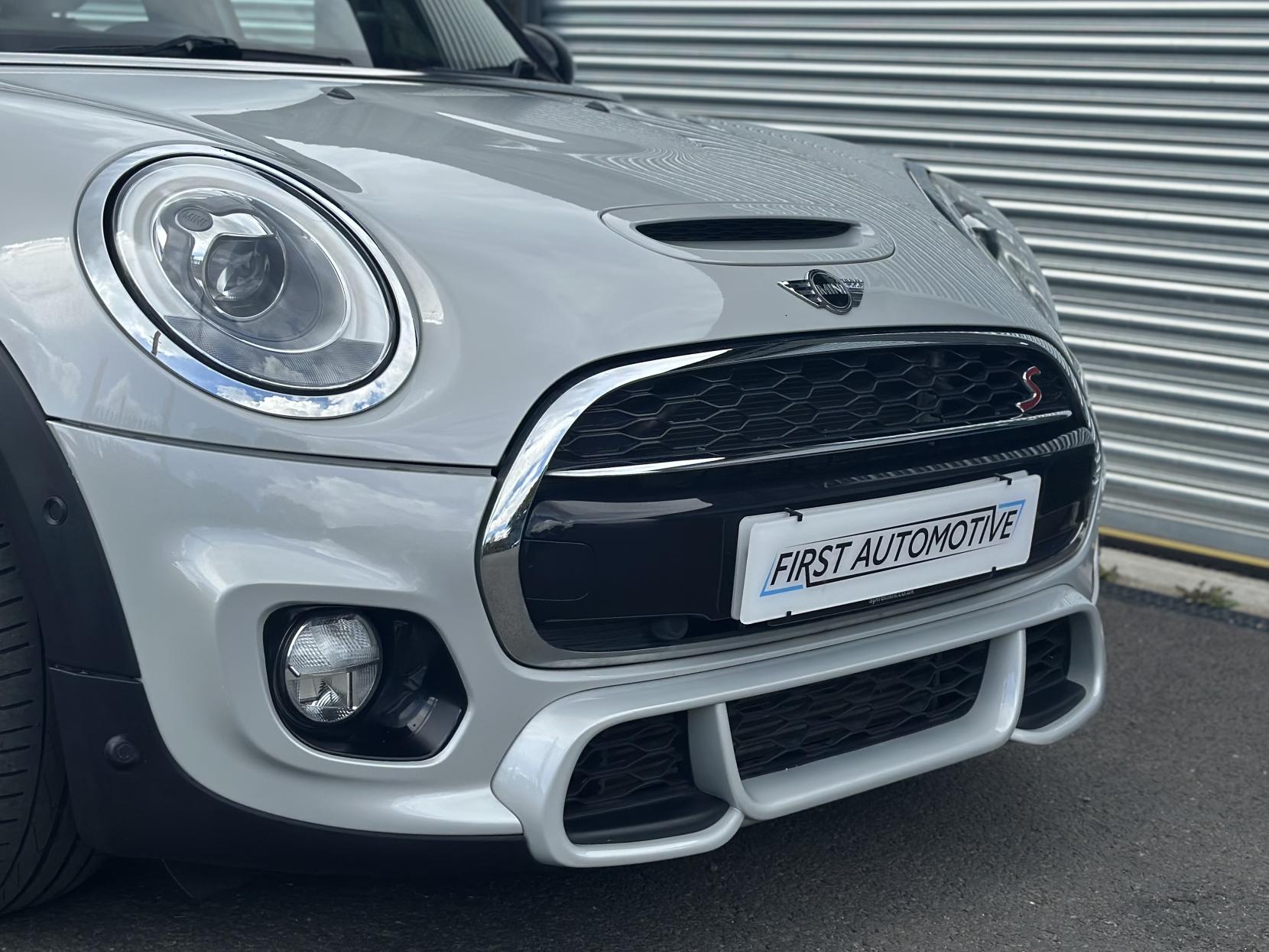 MINI Hatch 2.0 Cooper S Hatchback 5dr Petrol Auto Euro 6 (s/s) (192 ps)