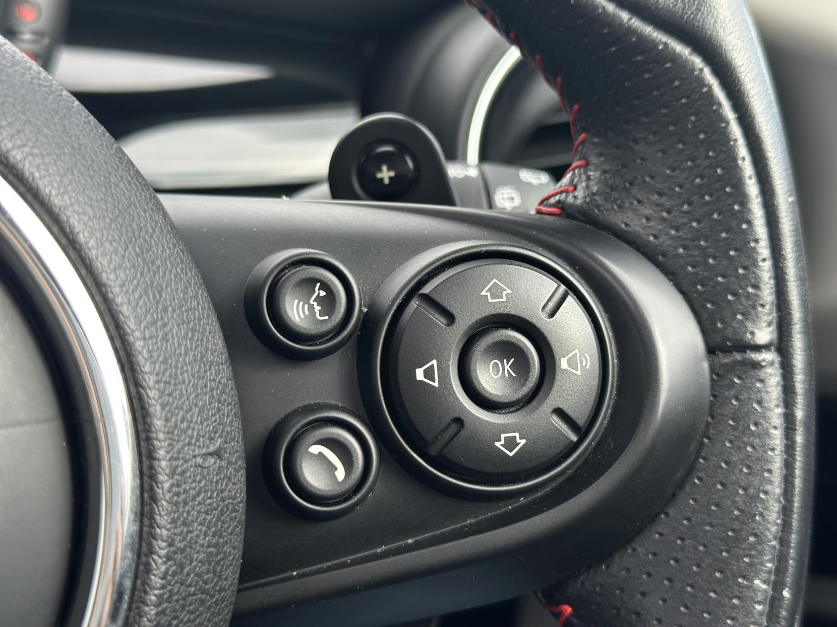 MINI Hatch 2.0 Cooper S Hatchback 5dr Petrol Auto Euro 6 (s/s) (192 ps)