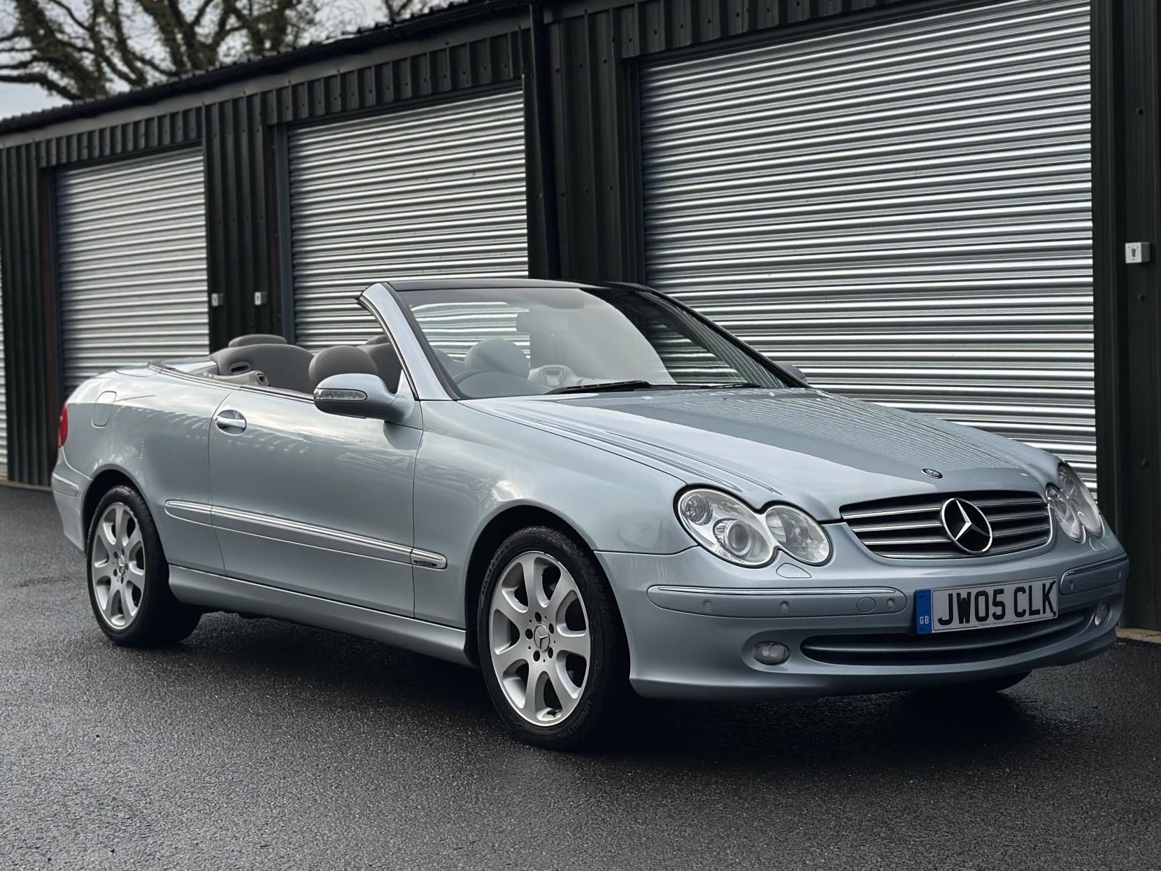 Mercedes-Benz CLK 3.2 CLK320 Elegance Cabriolet 2dr Petrol Automatic (250 g/km, 215 bhp)