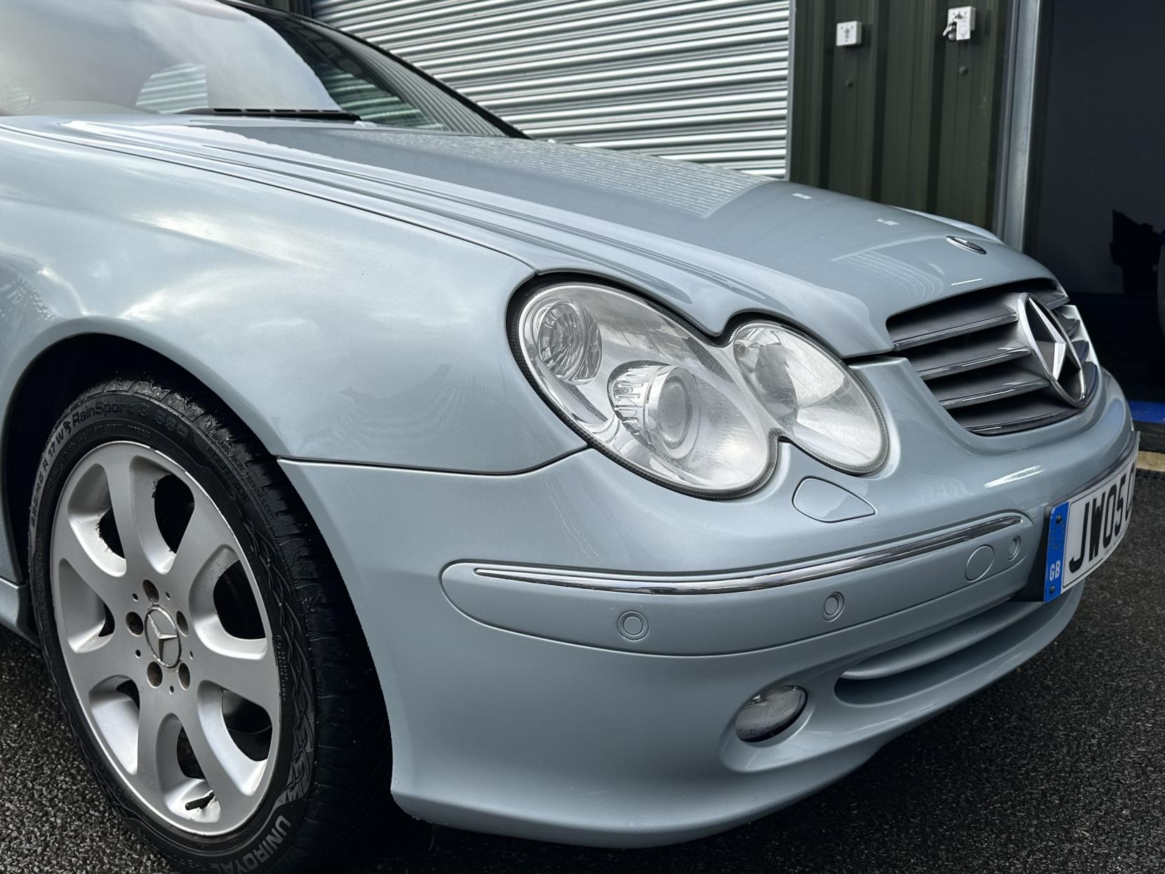 Mercedes-Benz CLK 3.2 CLK320 Elegance Cabriolet 2dr Petrol Automatic (250 g/km, 215 bhp)