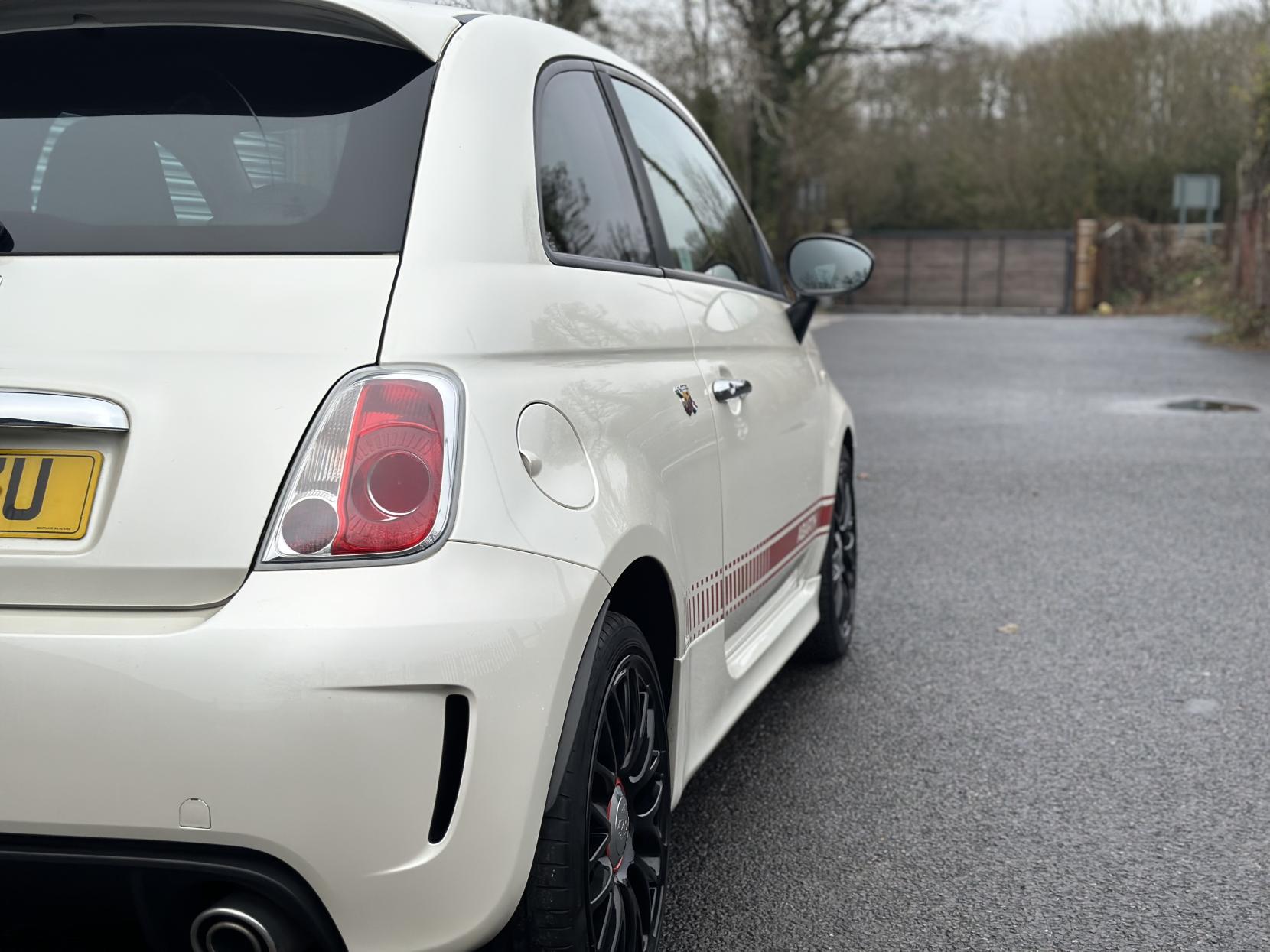 Abarth 500 1.4 T-Jet Hatchback 3dr Petrol Manual Euro 5 (135 bhp)