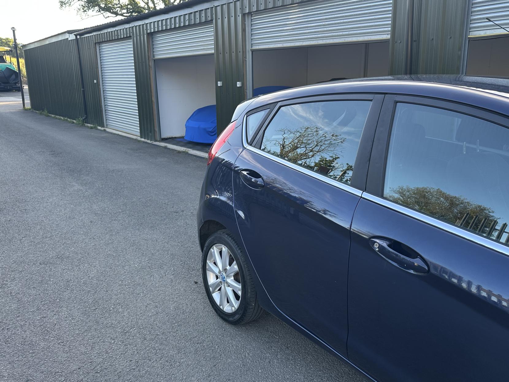 Ford Fiesta 1.25 Zetec Hatchback 5dr Petrol Manual (129 g/km, 81 bhp)